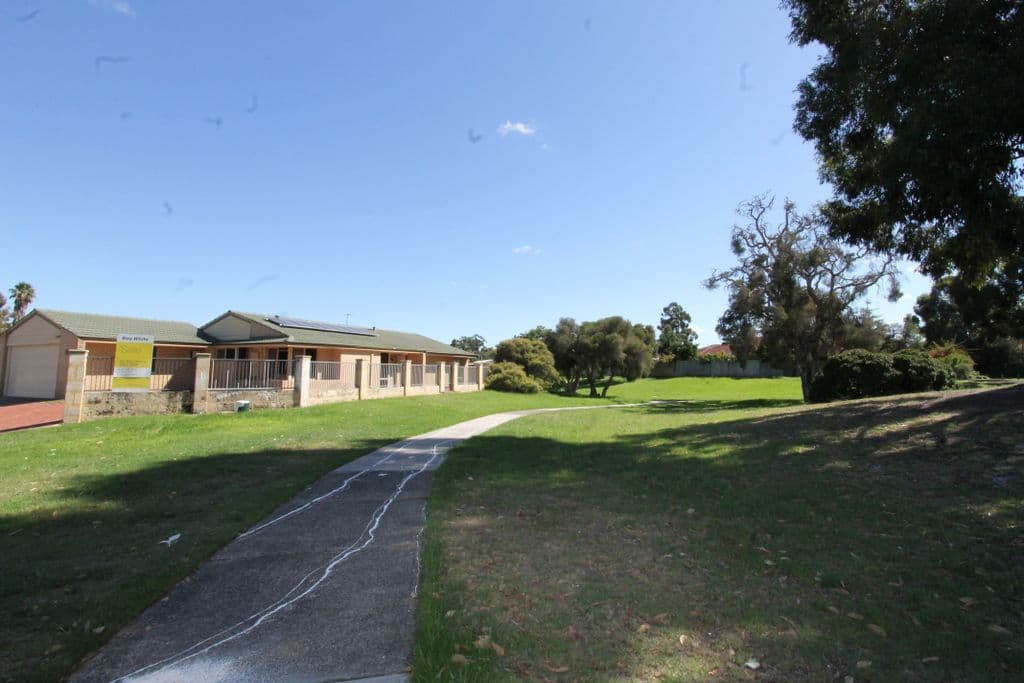 22 Alpine Lane, Ballajura WA 6066, Ballajura - Thumbnail 5