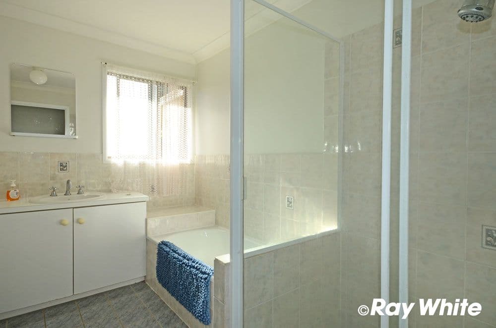 17 Lawrence Street, Biloela QLD 4715, Biloela - Thumbnail 6