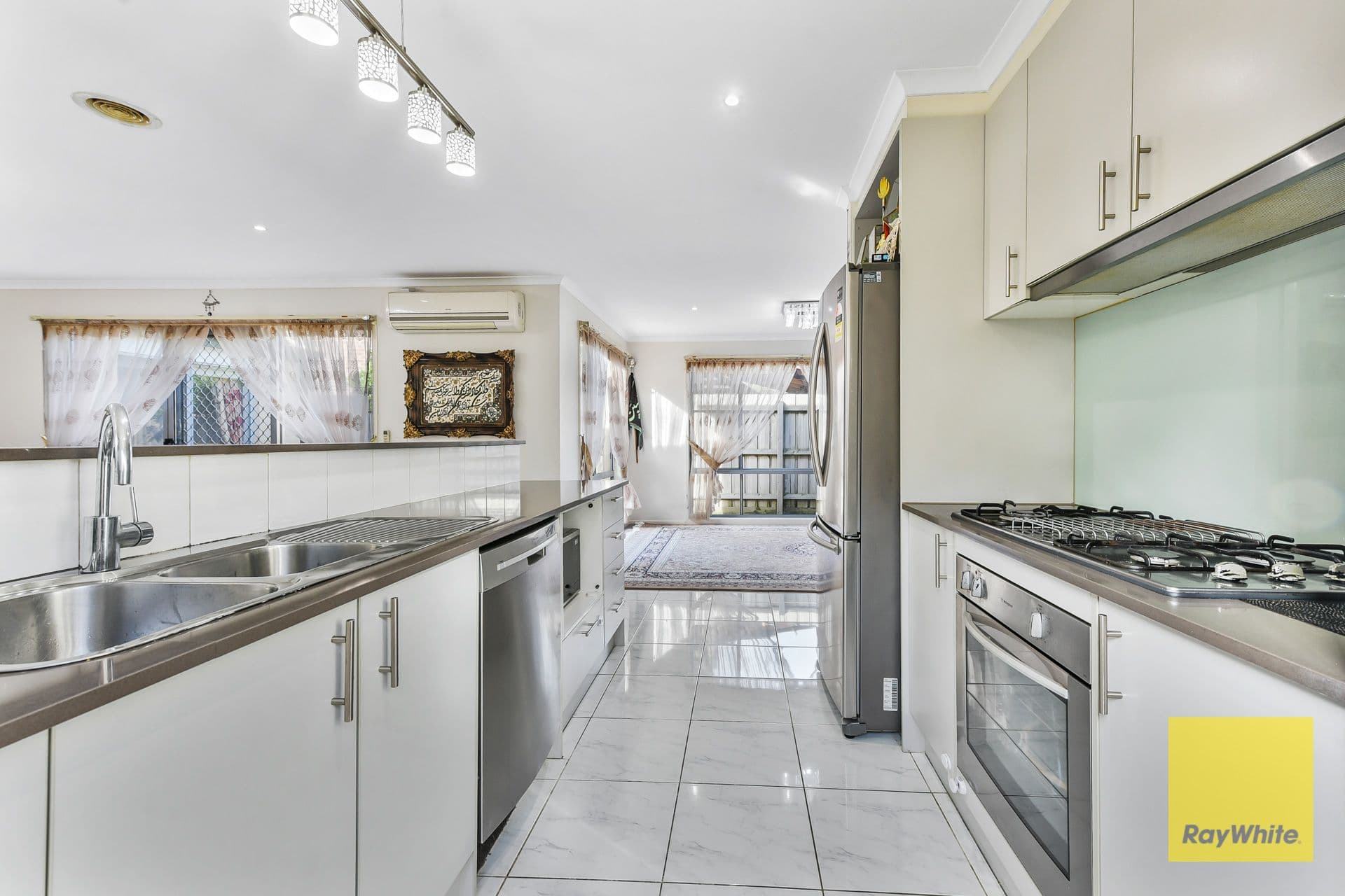 9 Everitt Street, Dandenong VIC 3175, Dandenong - Thumbnail 4