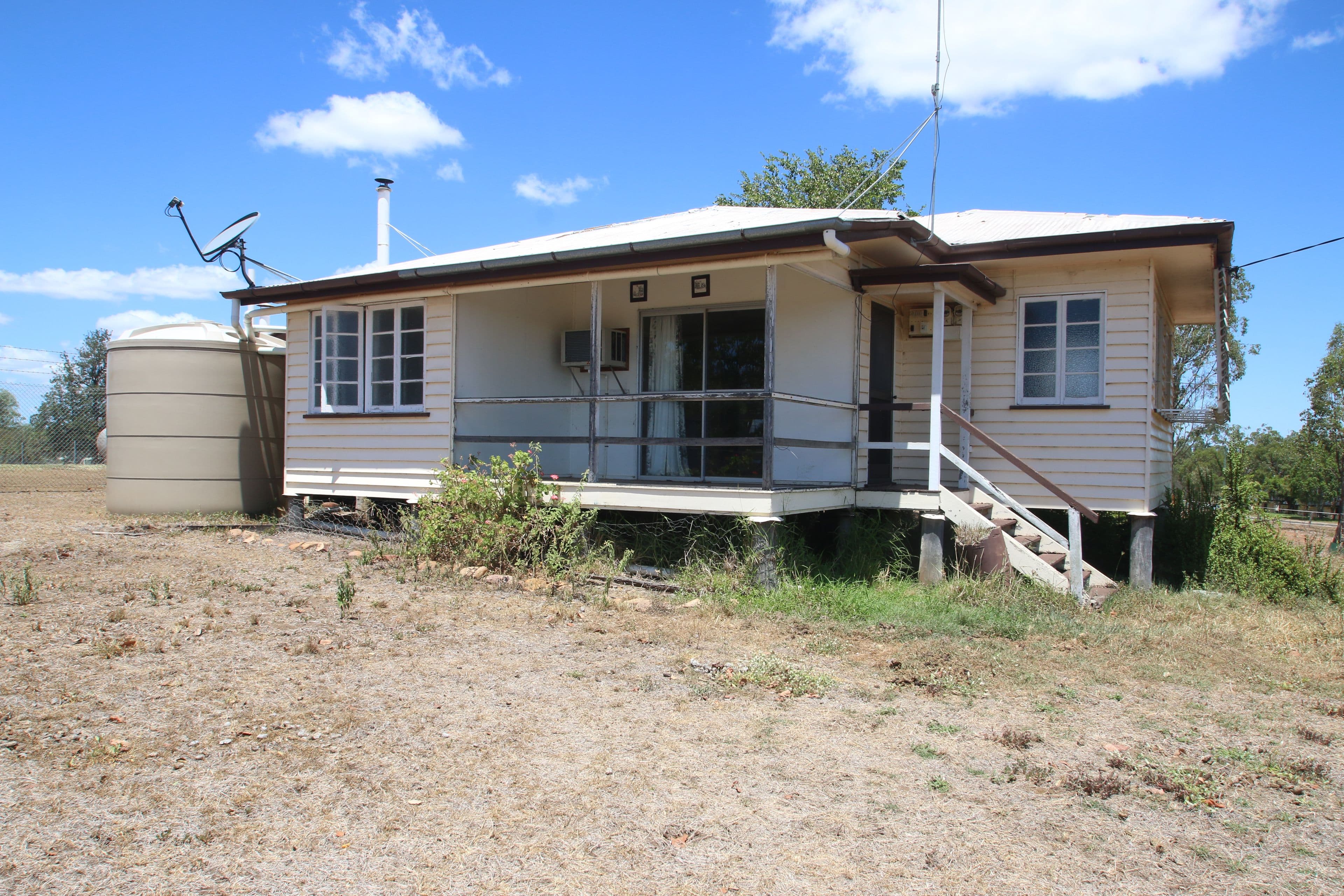4 Burke Street, Monto QLD 4630, Monto - Thumbnail 3