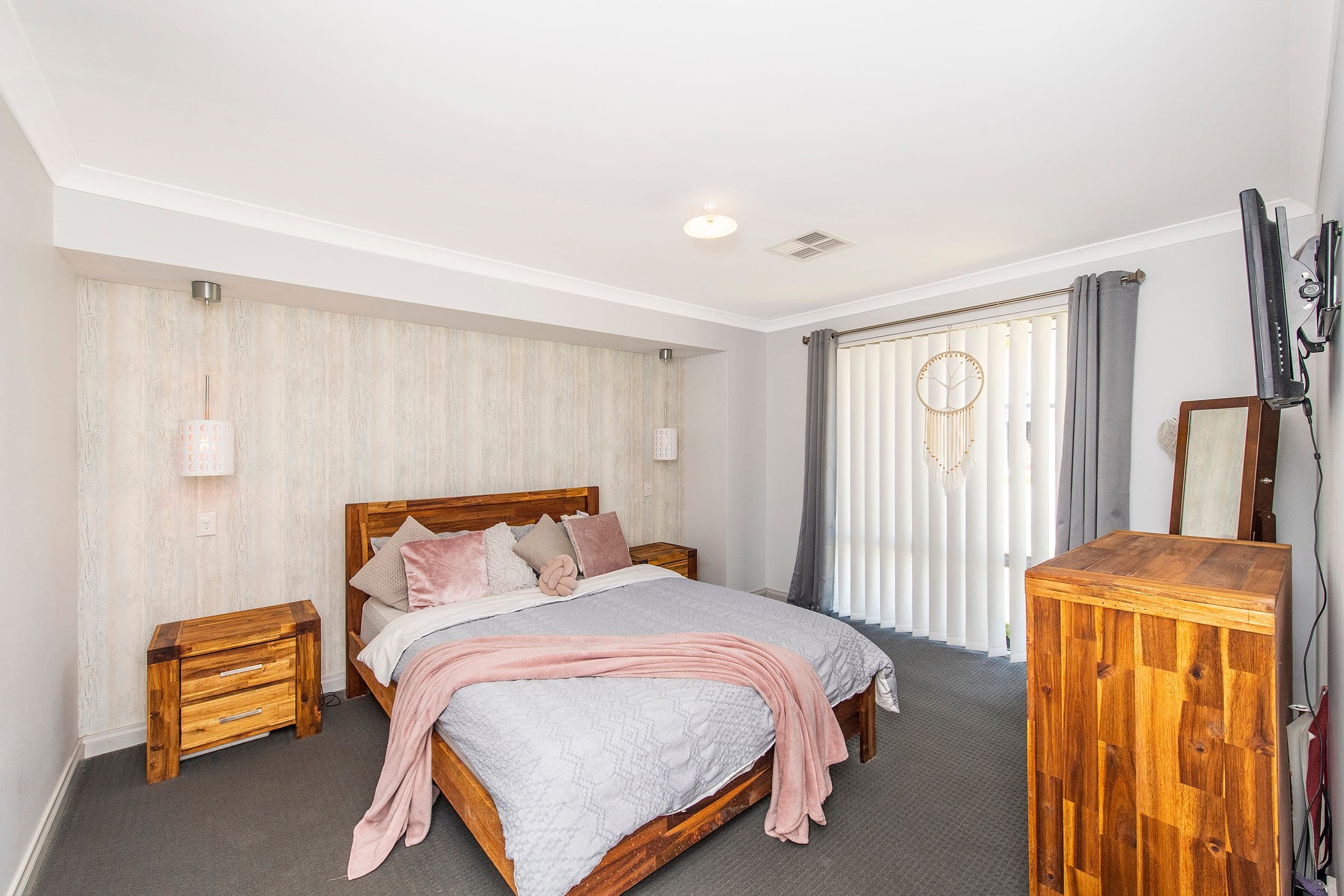 29 Boorabbin Drive, Baldivis WA 6171, Baldivis - Thumbnail 2