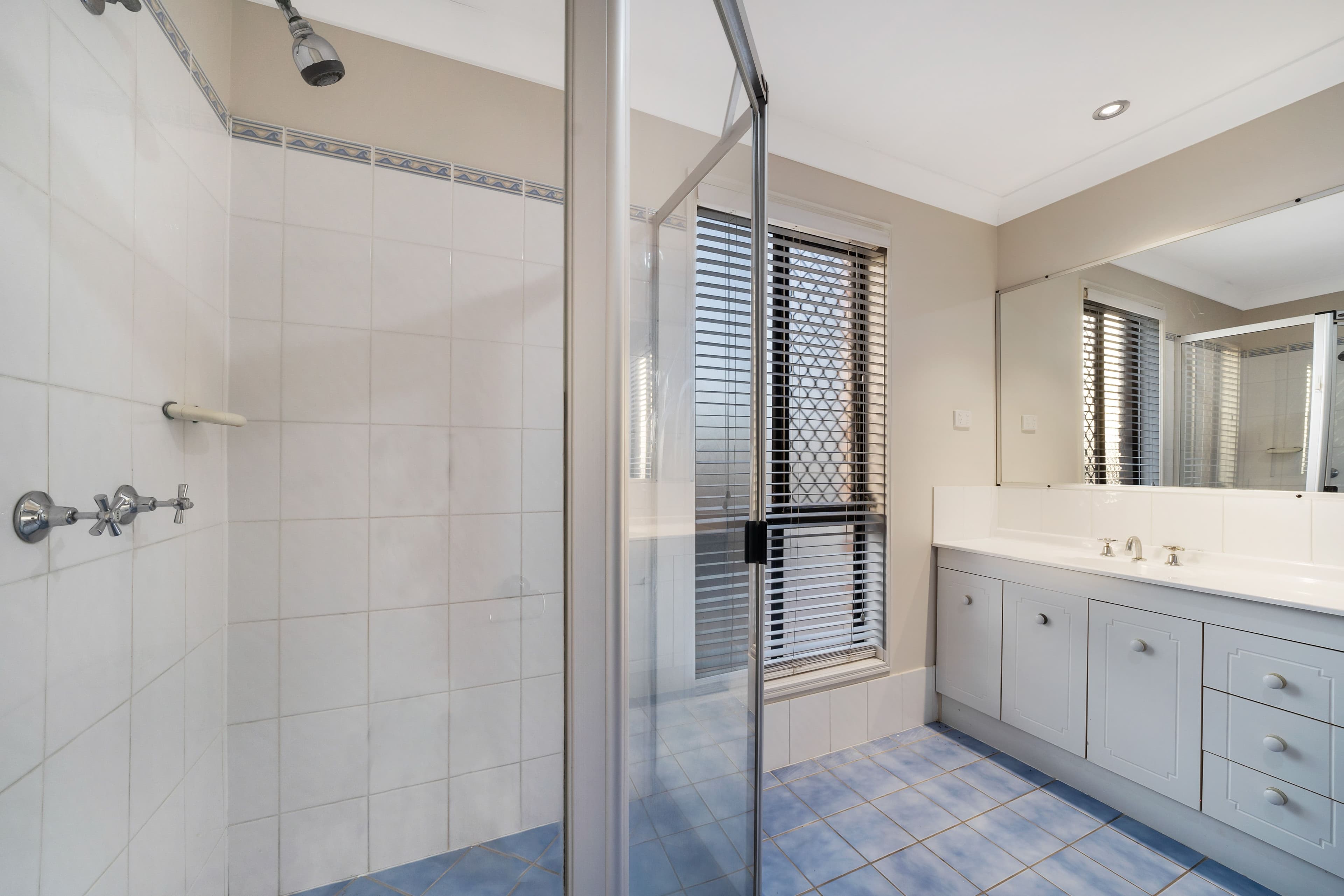 10 Cornell Close, Regents Park QLD 4118, Regents Park - Thumbnail 8