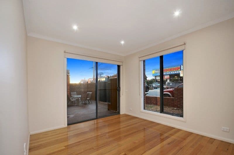 2/56 Fischer Street, Coburg VIC 3058, Coburg - Thumbnail 7