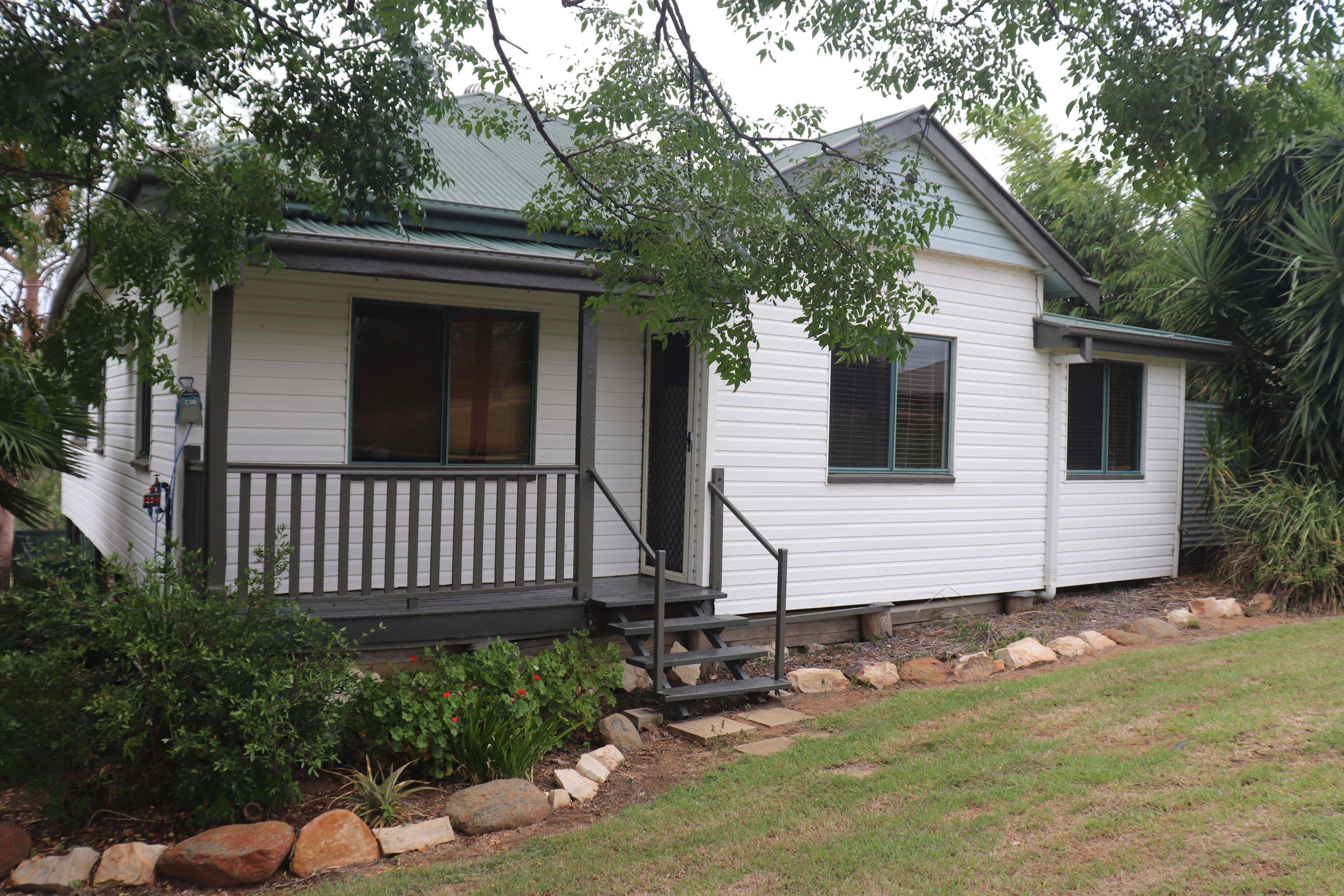 22 Mahoney Street, Mundubbera QLD 4626, Mundubbera - Image 1