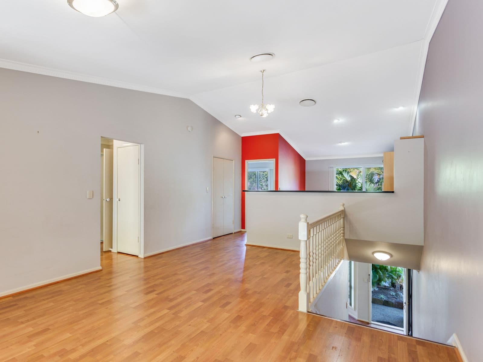 85 View Cresent, Arana Hills QLD 4054, Arana Hills - Thumbnail 3