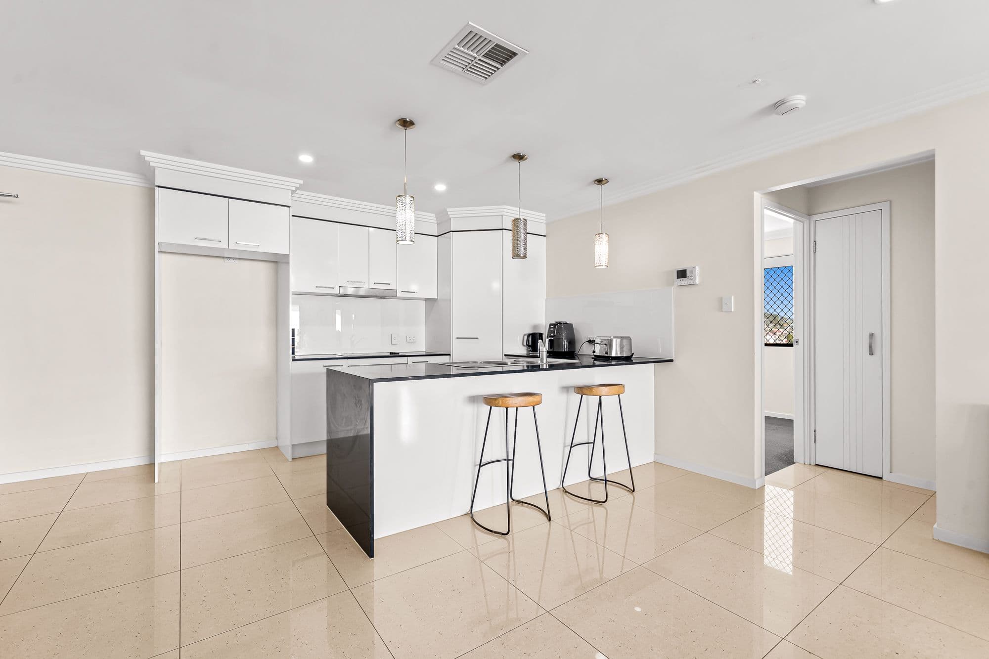 7/2 Clausen Street, Mount Gravatt East QLD 4122, Mount Gravatt East - Thumbnail 4