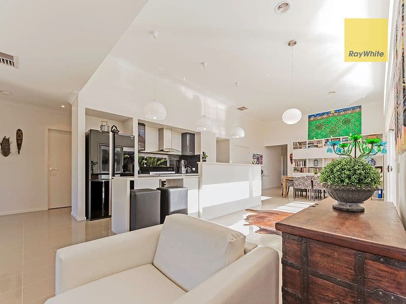 34 Columbia Street, Tarneit VIC 3029, Tarneit - Thumbnail 7