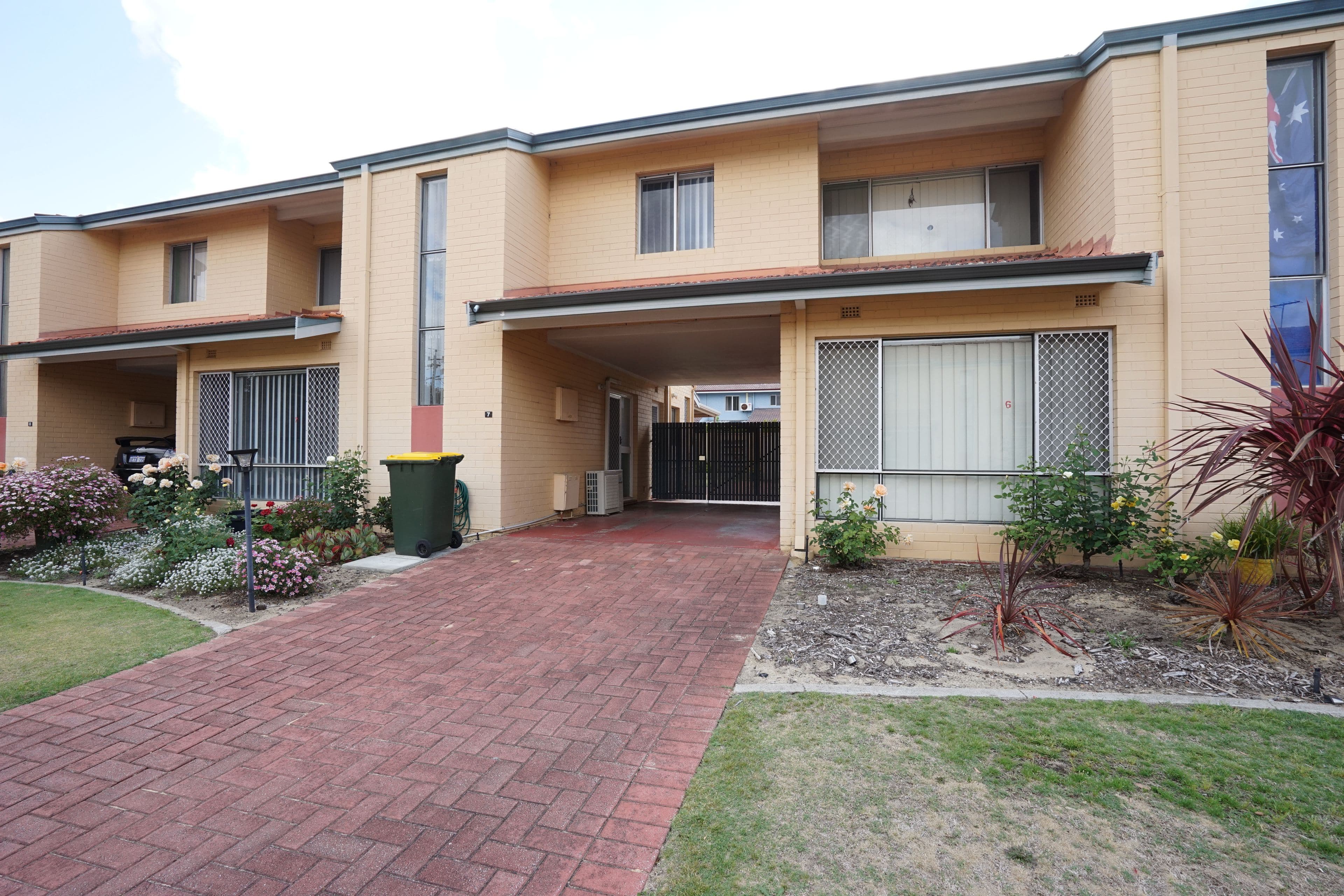 7/69 Tendring Way, Girrawheen WA 6064, Girrawheen - Thumbnail 2