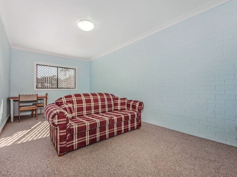 2B Hoskins Avenue, Warrawong NSW 2502, Warrawong - Thumbnail 2