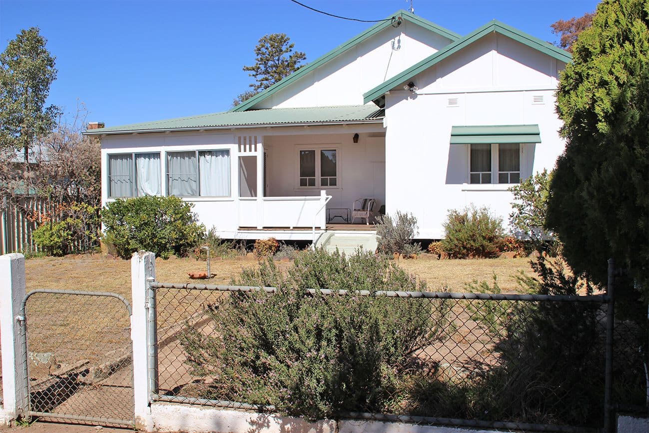 6 Cassilis Street, Coonabarabran - Image 1