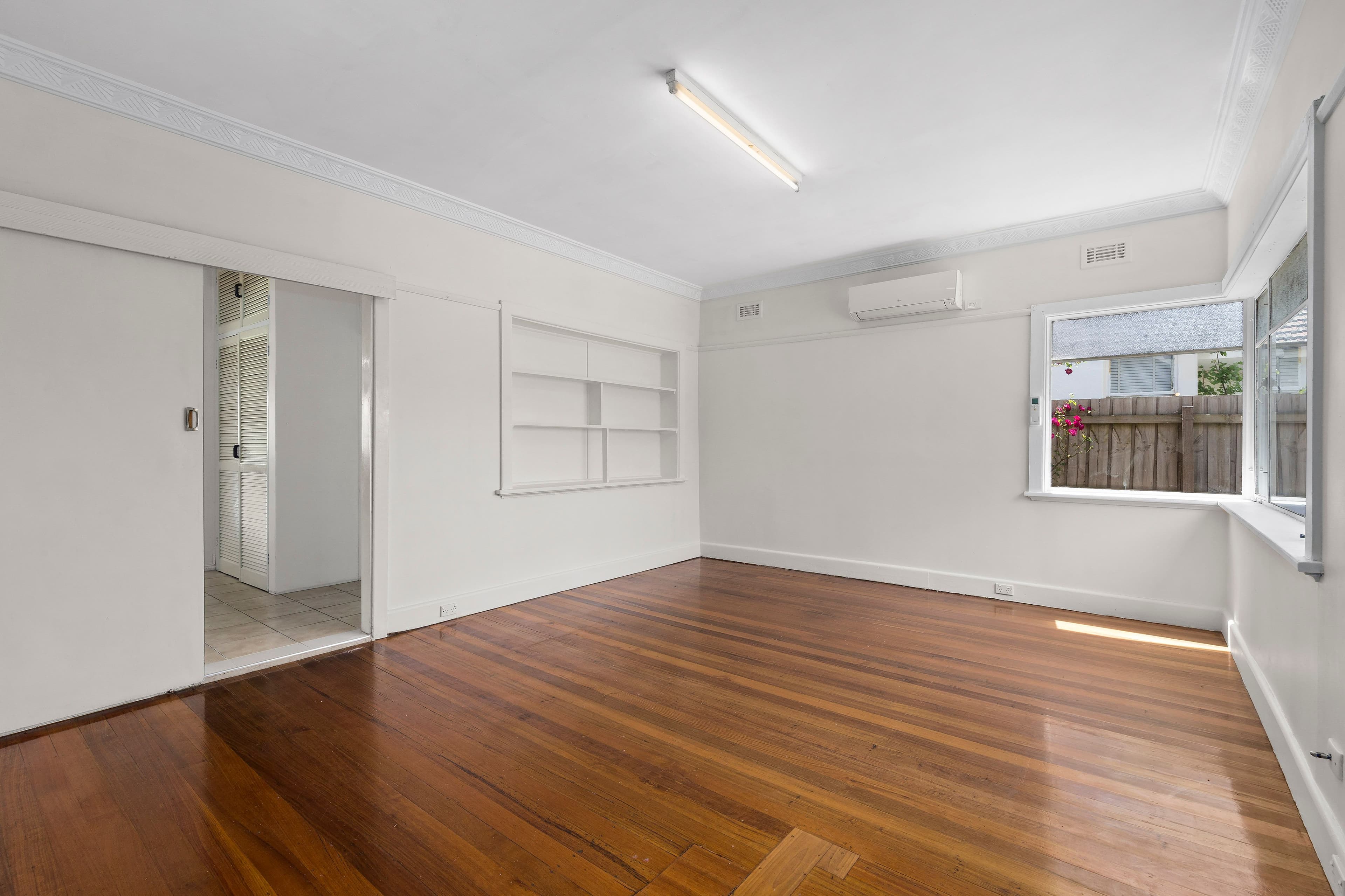 33 Sheila Street, Preston VIC 3072, Preston - Thumbnail 2