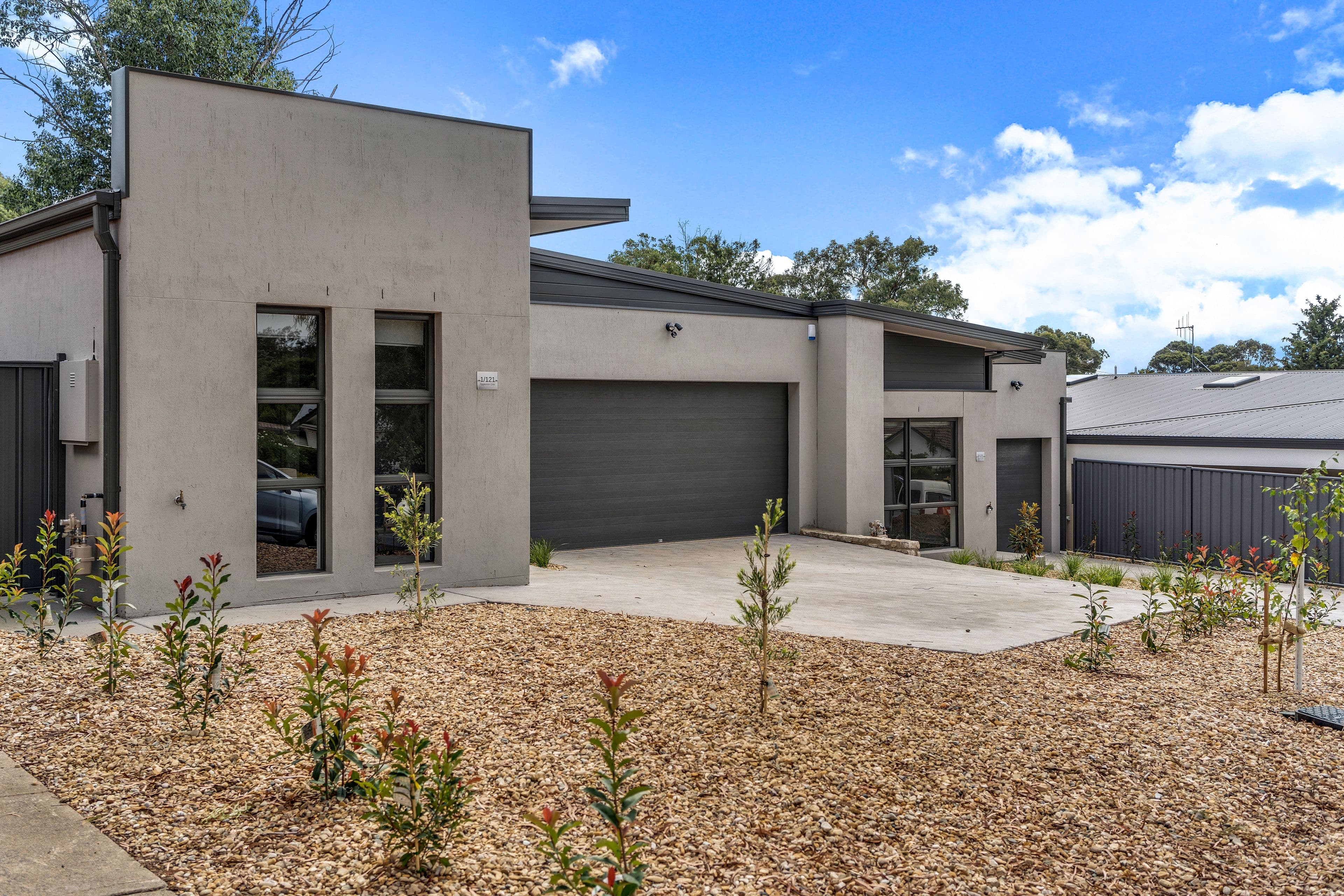 121 Eggleston Crescent, Chifley ACT 2606, Chifley - Thumbnail 2