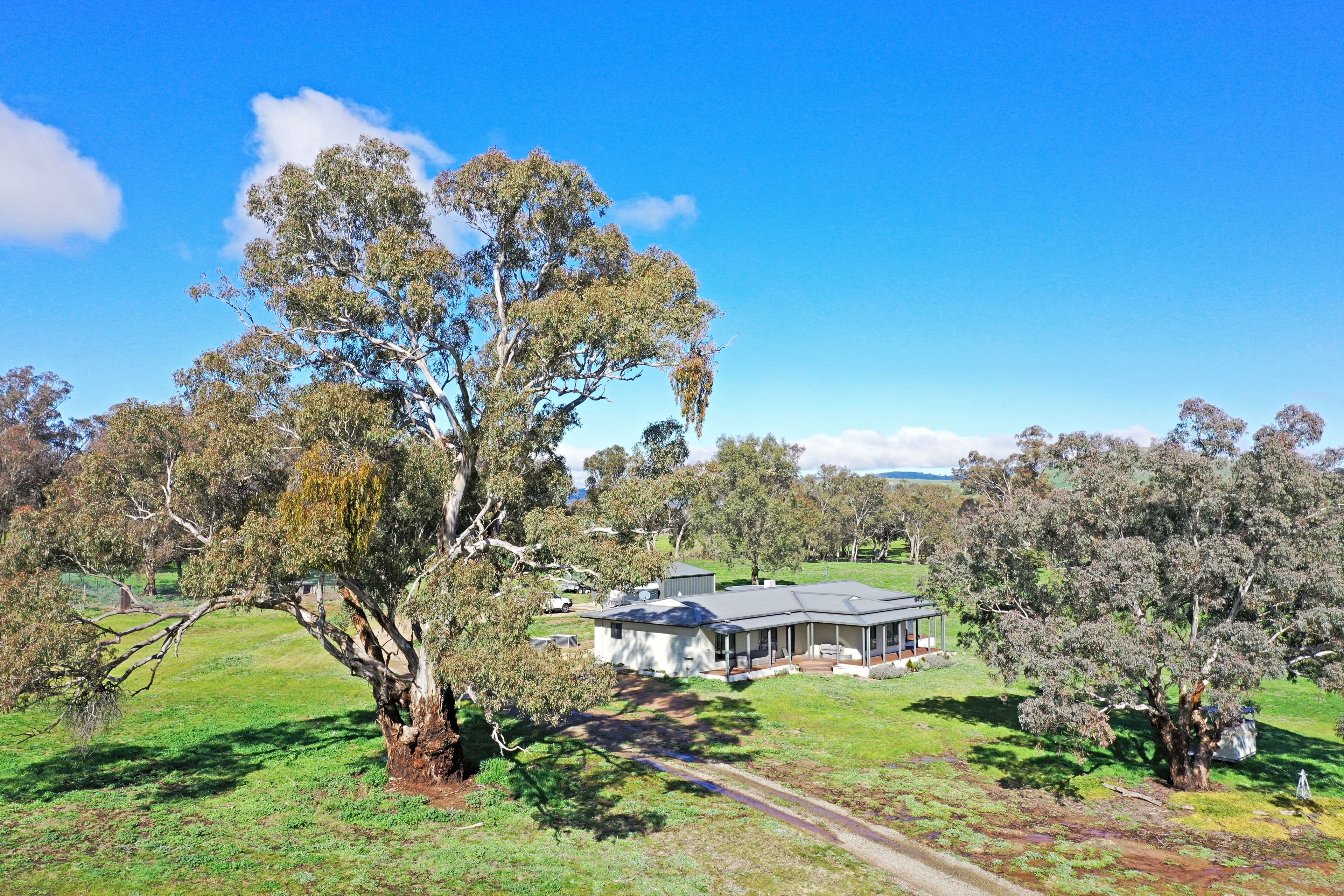 27 Garryowen Road, Binalong NSW 2584, Binalong - Thumbnail 3