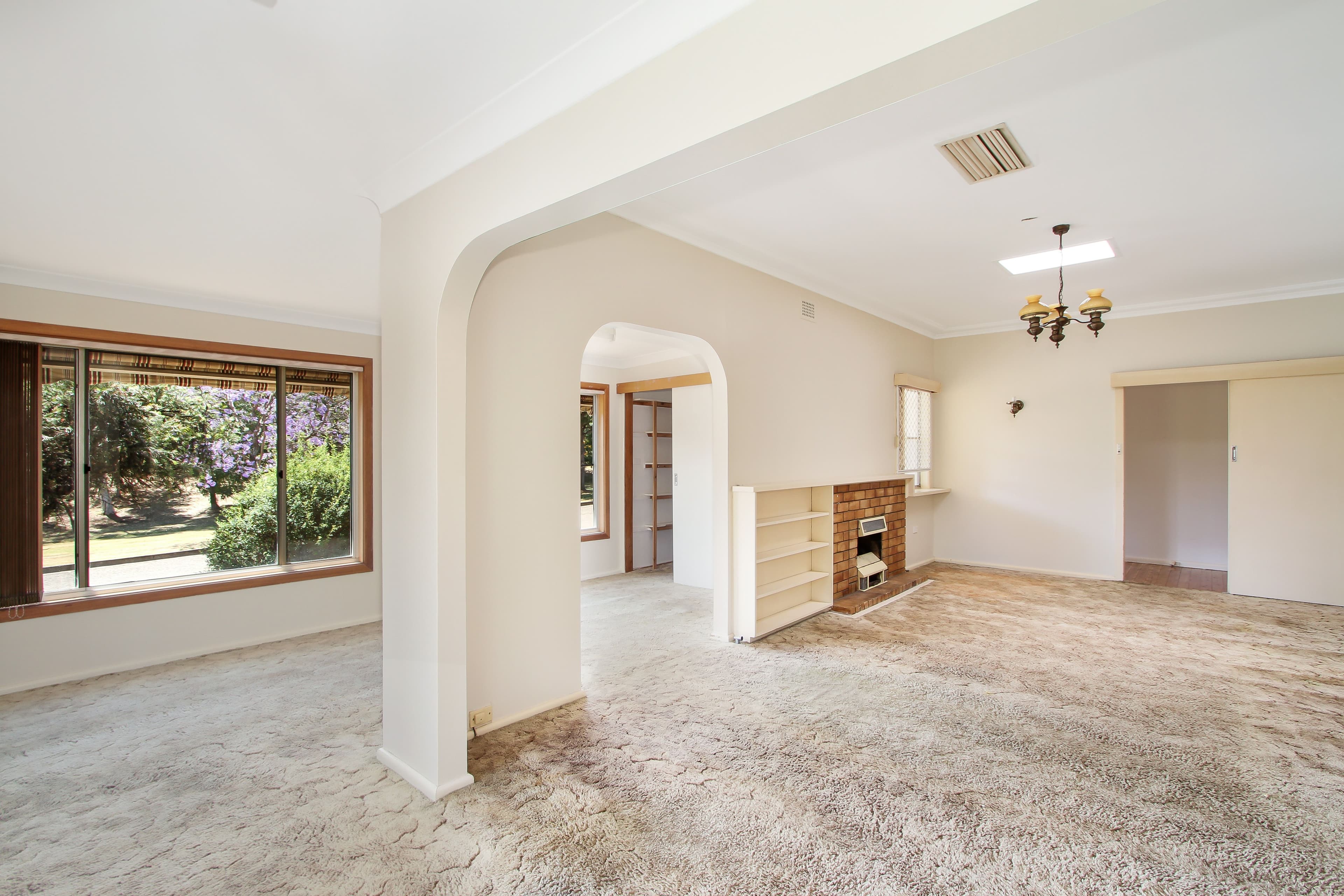 25 Marnola Crescent, East Tamworth - Thumbnail 2