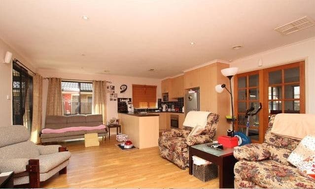 3 Bondfield Street, Gungahlin ACT 2912, Gungahlin - Thumbnail 2