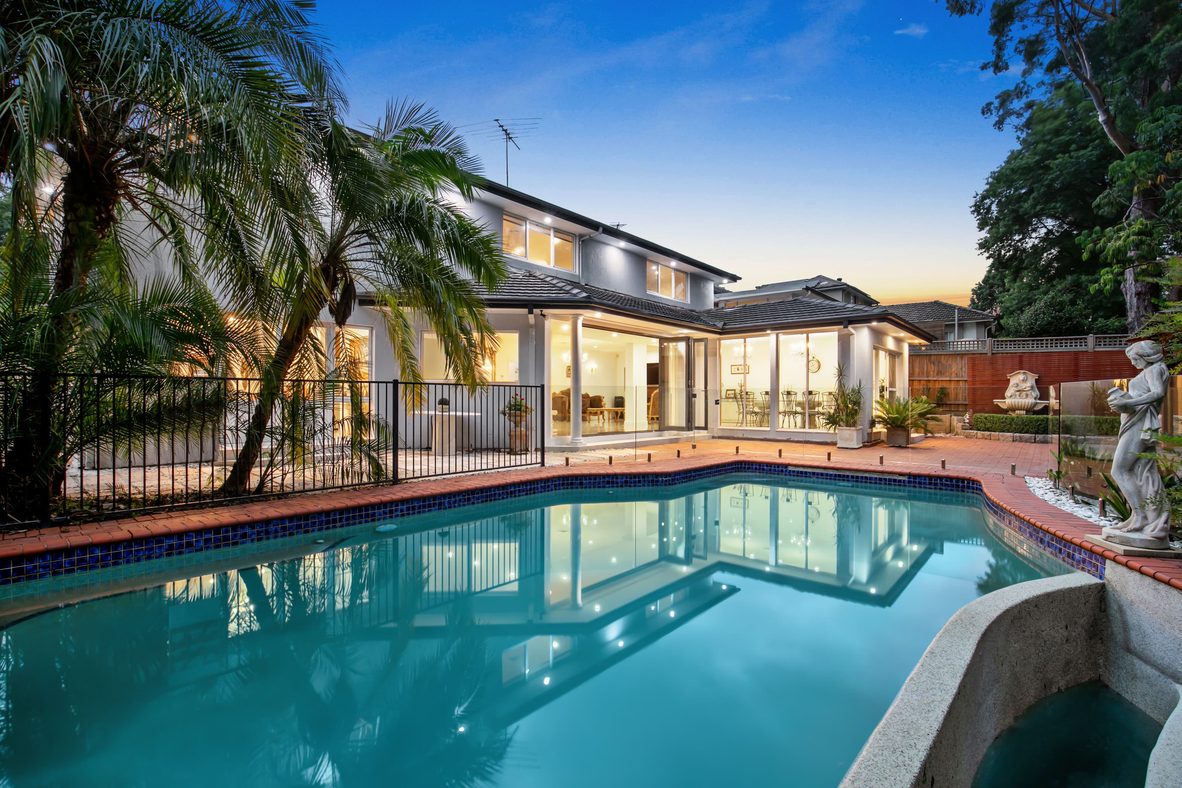 38 Carbeen Avenue
St Ives 2075, New South Wales, St Ives - Thumbnail 3