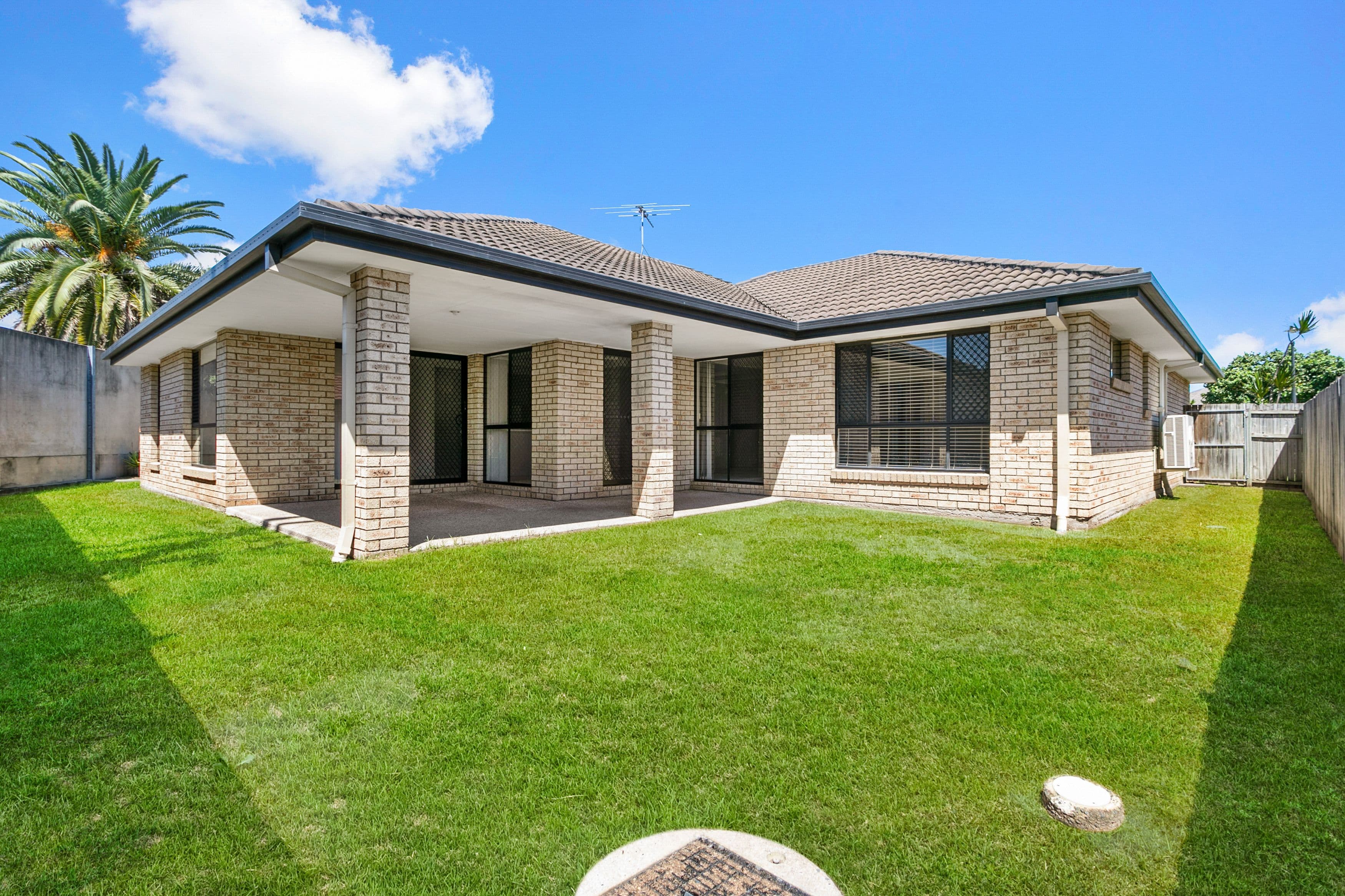 16 Cadell Crescent, Rothwell QLD 4022, Rothwell - Thumbnail 2