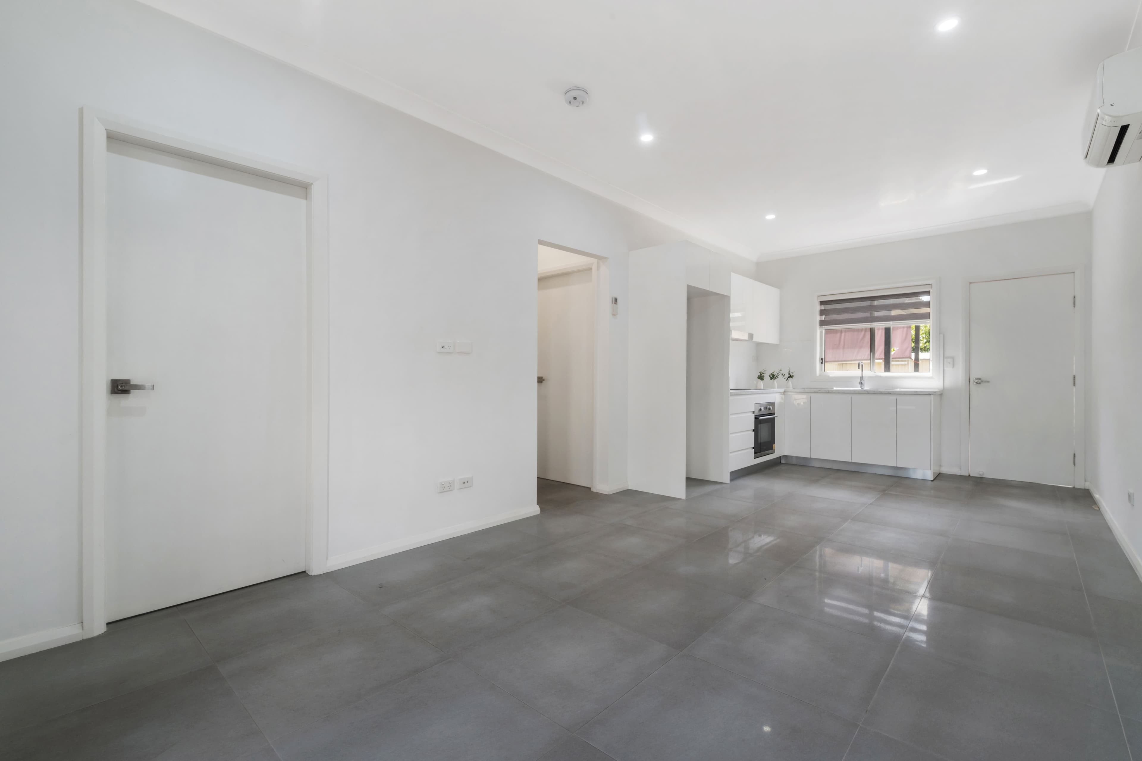 3A Robyn Crescent, Mount Pritchard NSW 2170, Mount Pritchard - Thumbnail 2