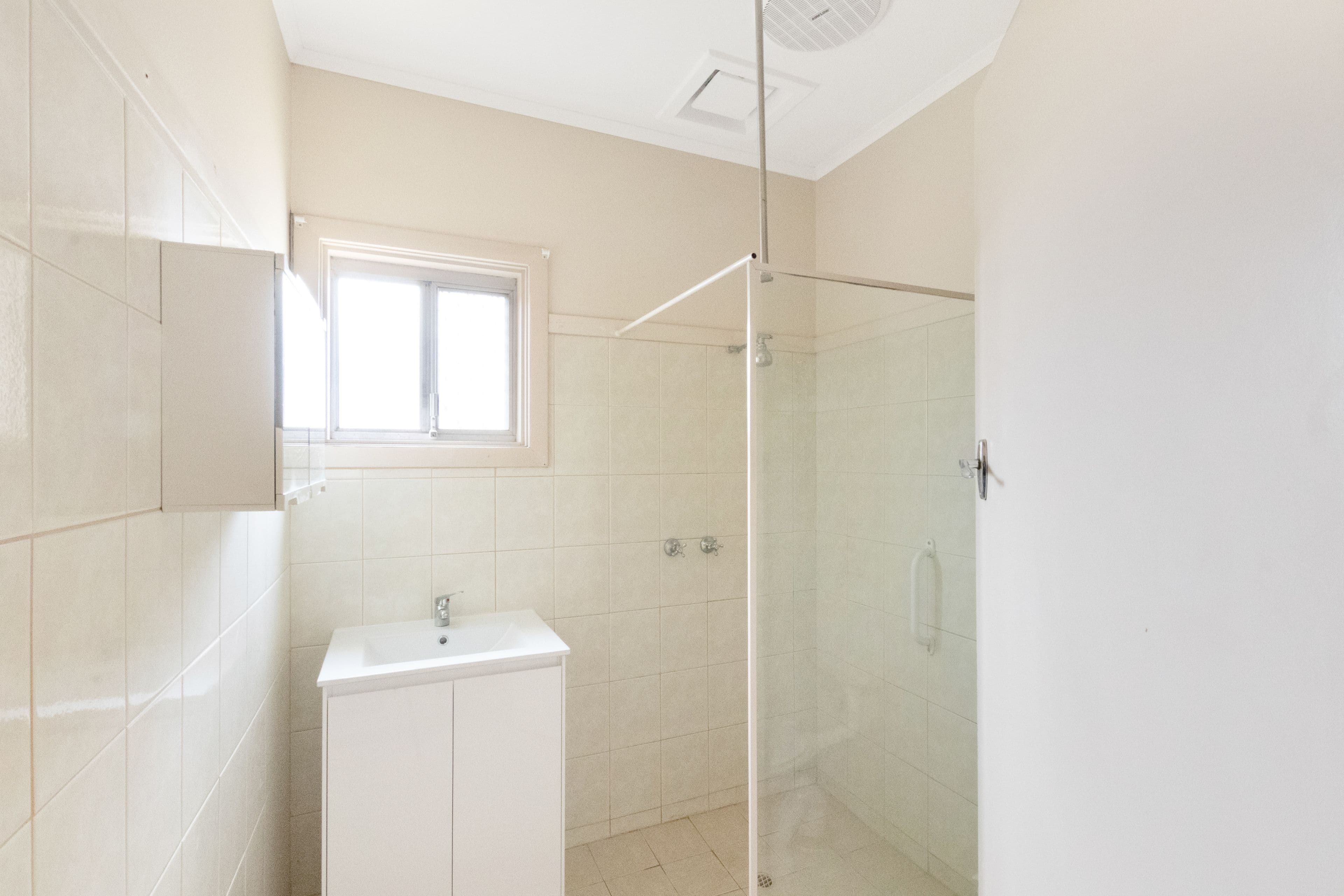 2/4 Barrington Avenue, Semaphore South SA 5019, Semaphore South - Thumbnail 5