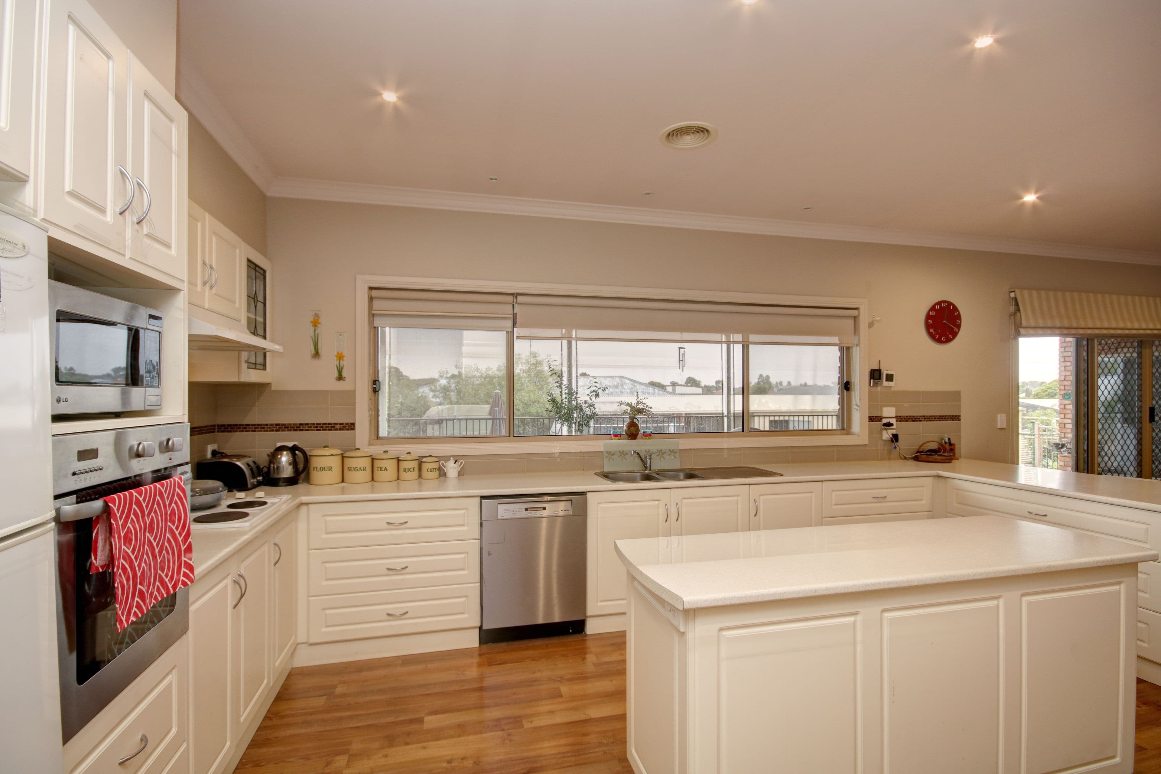 36 Millett Street, St Arnaud VIC 3478, St Arnaud - Thumbnail 6