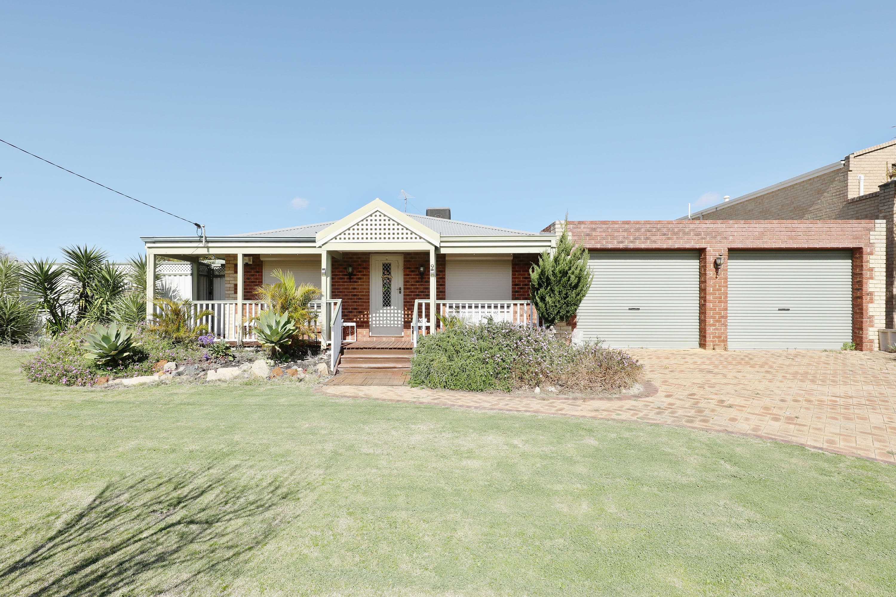 9 Darling Court, Maddington WA 6109, Maddington - Image 1
