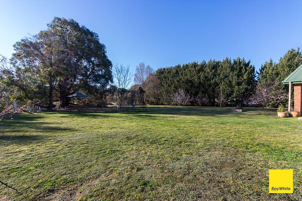 18 Elmslea Drive, Bungendore - Thumbnail 6