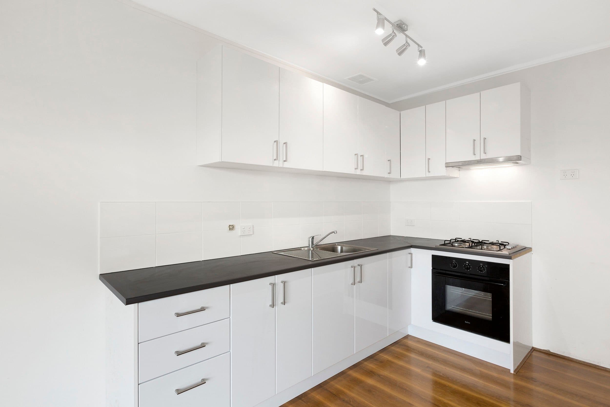 2 Woods Avenue, Mordialloc VIC 3195, Mordialloc - Thumbnail 3