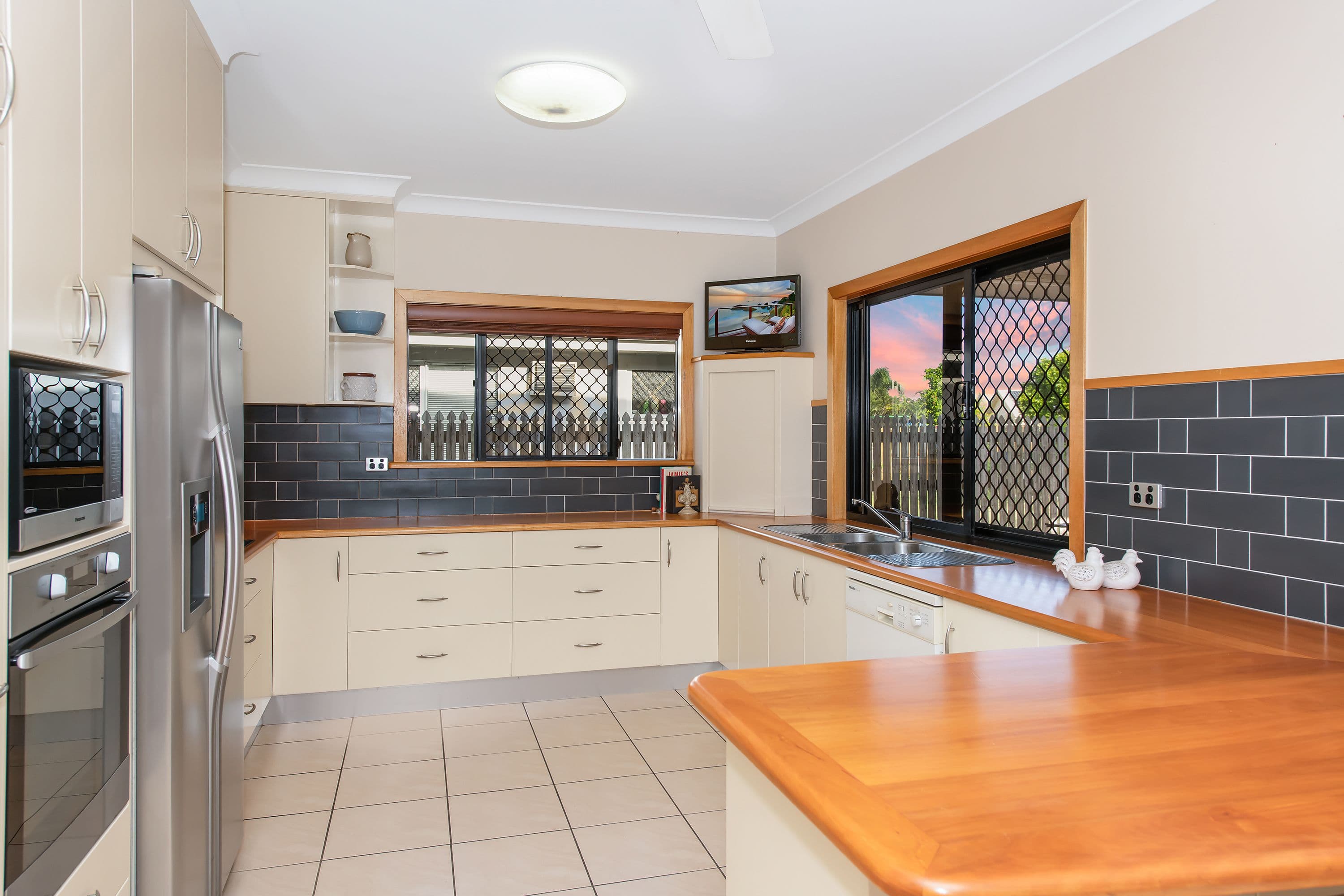 1 Biddulp Court, Kirwan QLD 4817, Kirwan - Thumbnail 2