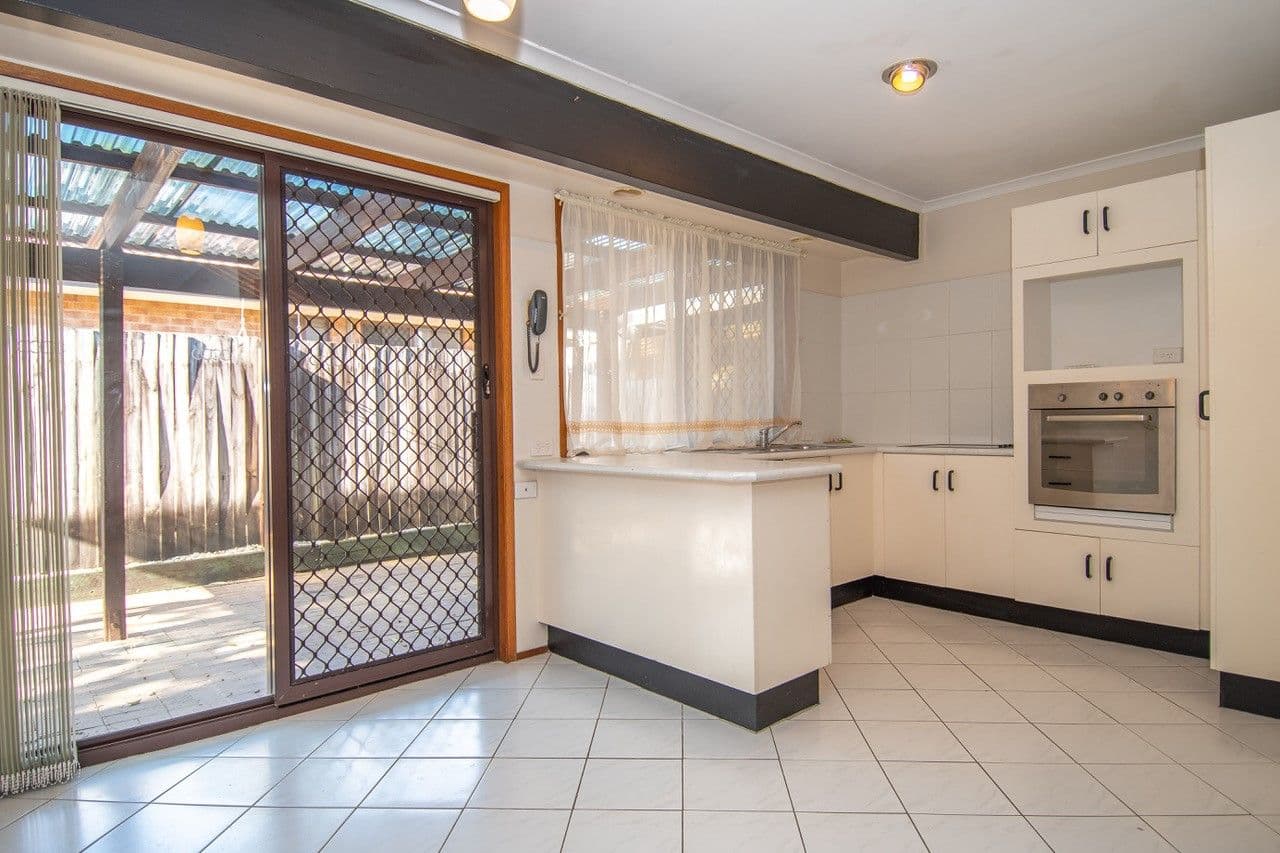 20 Callistemon Court, Arundel QLD 4214, Arundel - Thumbnail 5