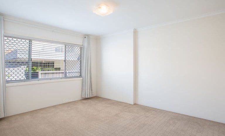 34 Meron Street, Southport QLD 4215, Southport - Thumbnail 8