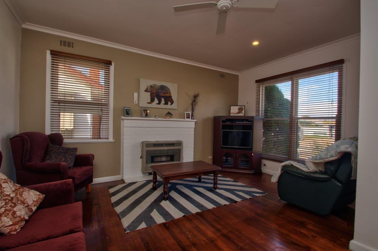 13 Ashton  Street, Cobram VIC 3644, Cobram - Thumbnail 2