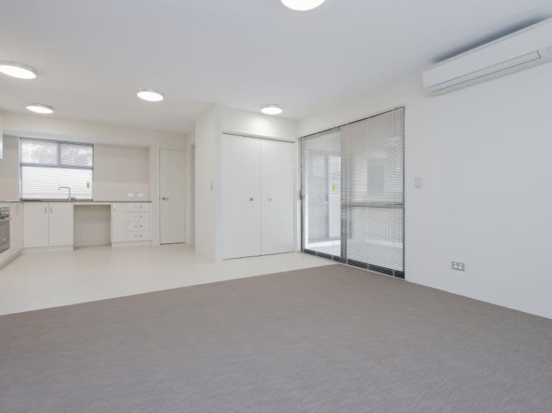 2/3 Beverley Road, Cloverdale WA 6105, Cloverdale - Thumbnail 4