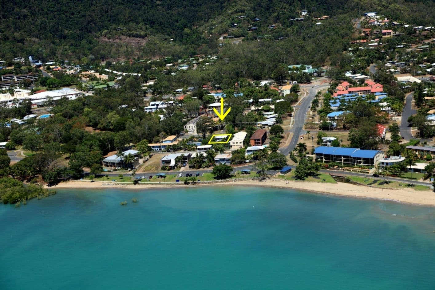 5 Salmon Street, Cannonvale QLD 4802, Cannonvale - Thumbnail 2
