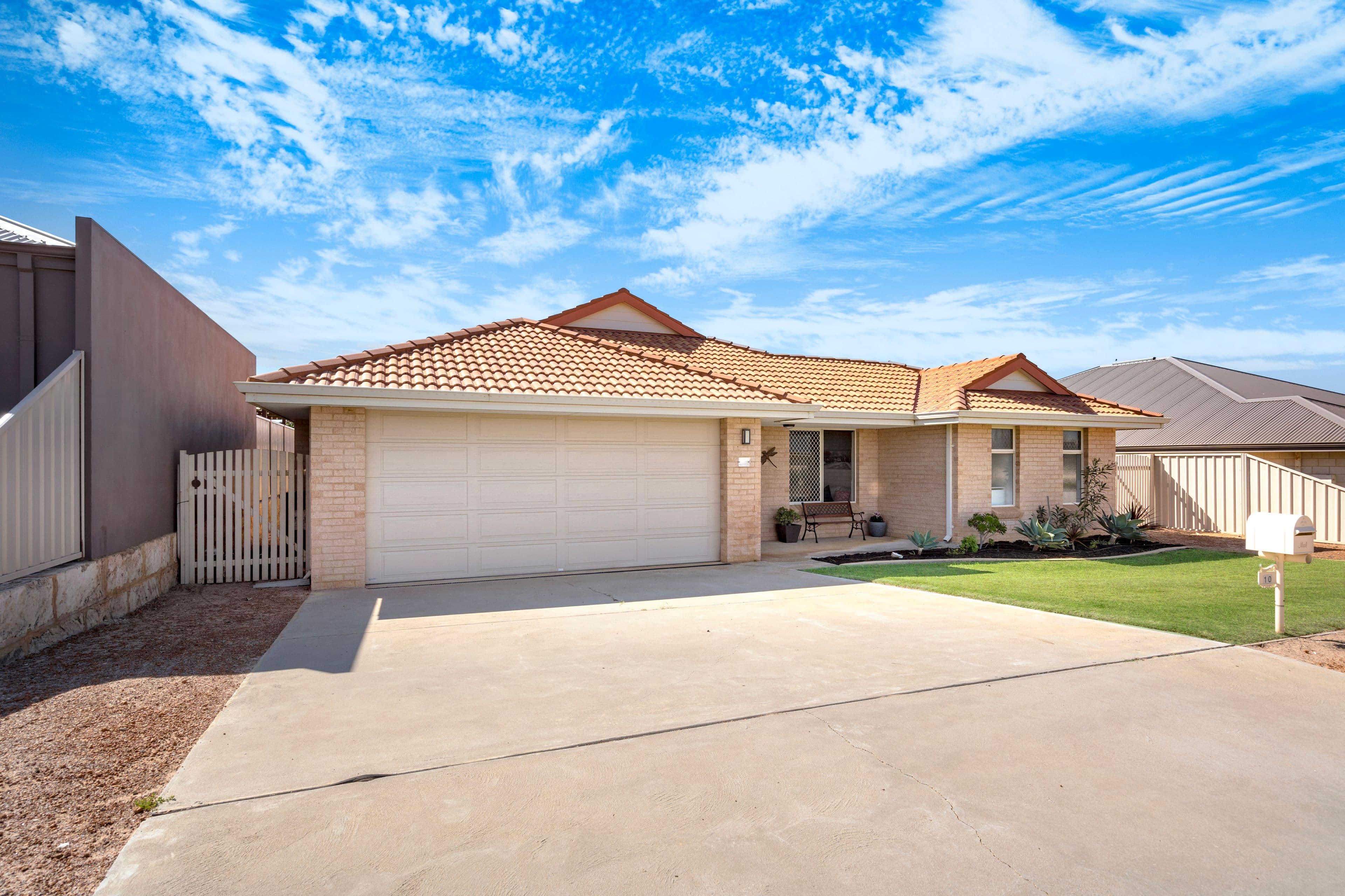 10 Derna Parade, Wandina WA 6530, Wandina - Image 1