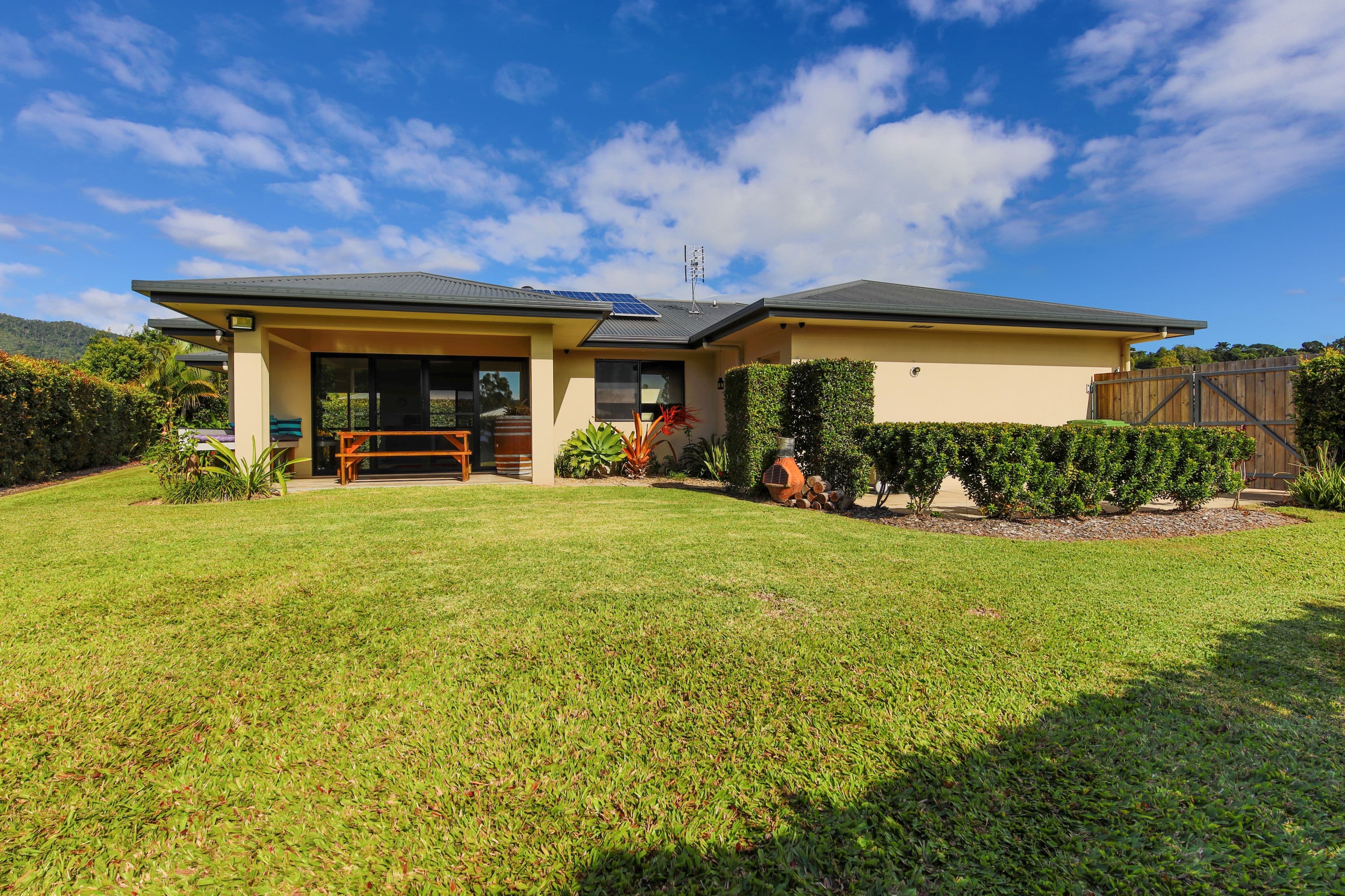 4 Grevillea Place, CANNONVALE QLD 4802, Cannonvale - Thumbnail 6