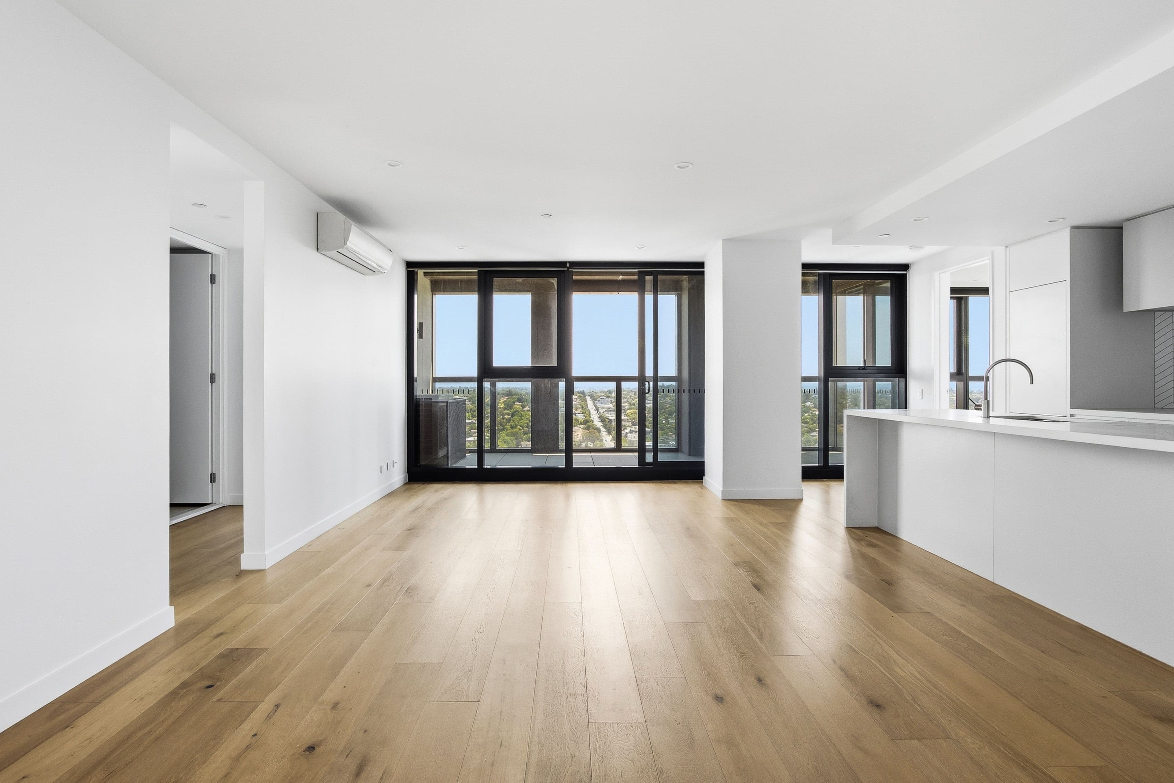 2108/3 Young Street, Box Hill VIC 3128, Box Hill - Thumbnail 3