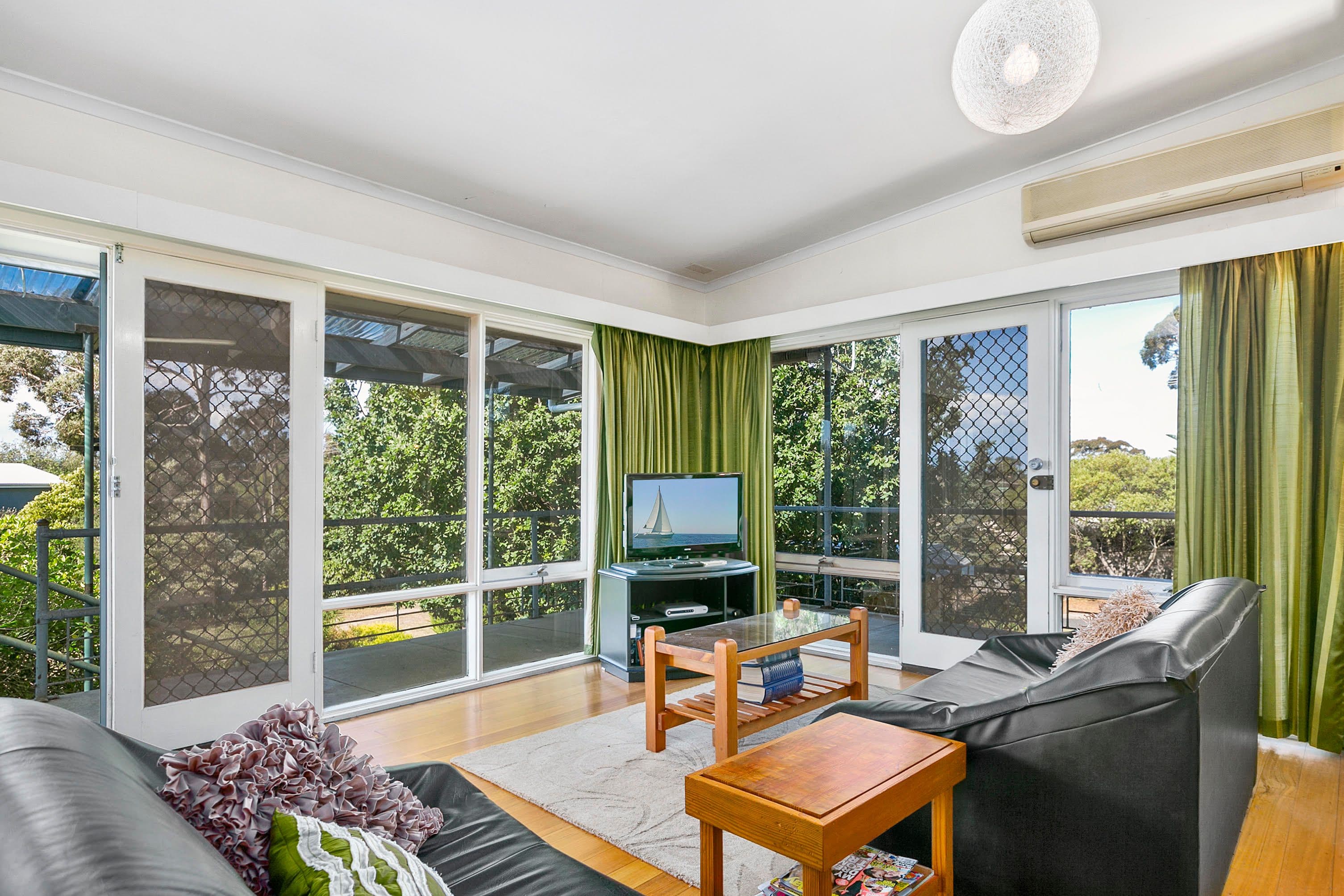 22-24 Highland Avenue, Cowes VIC 3922, Cowes - Thumbnail 3