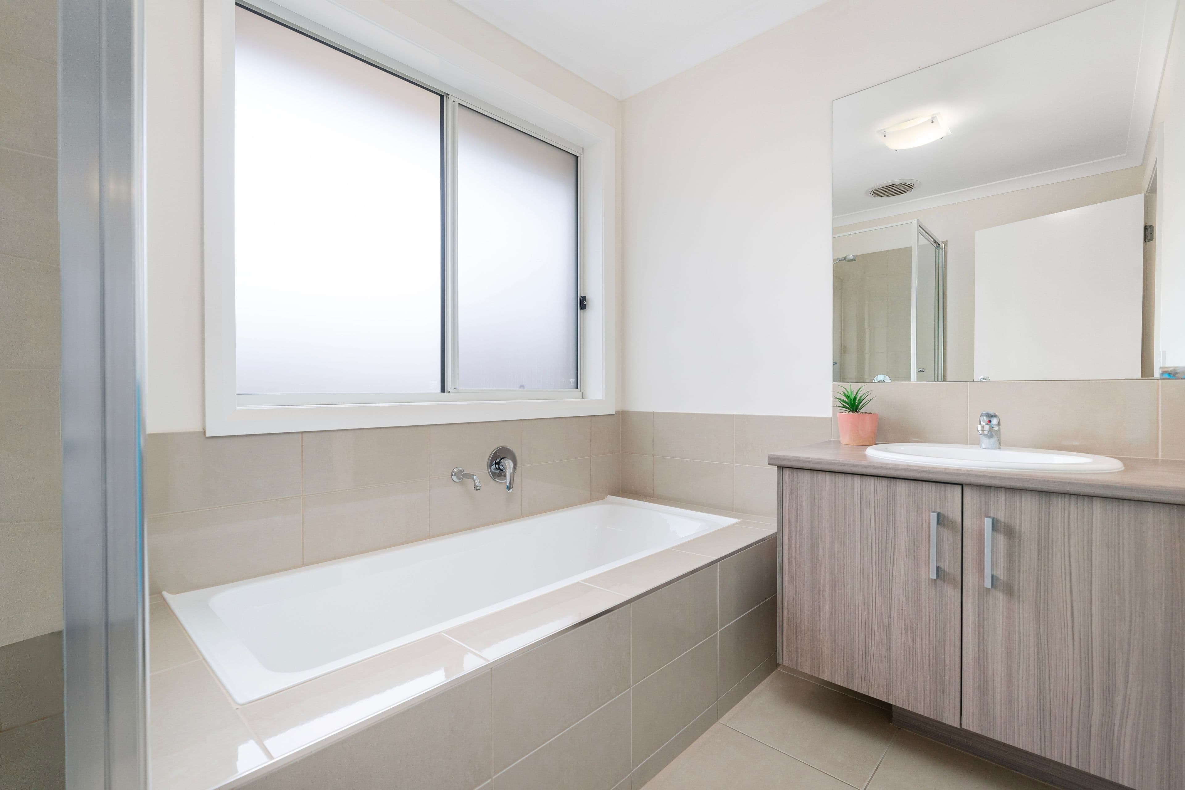 49 Greta Drive, Hamilton Valley NSW 2641, Hamilton Valley - Thumbnail 3