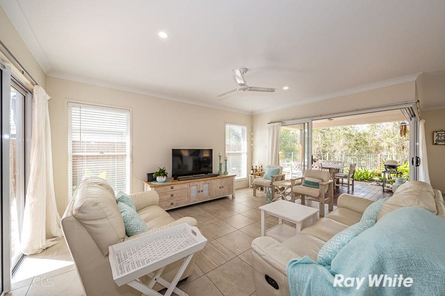 105 Lakeside Crescent, Ningi QLD 4511, Ningi - Thumbnail 4