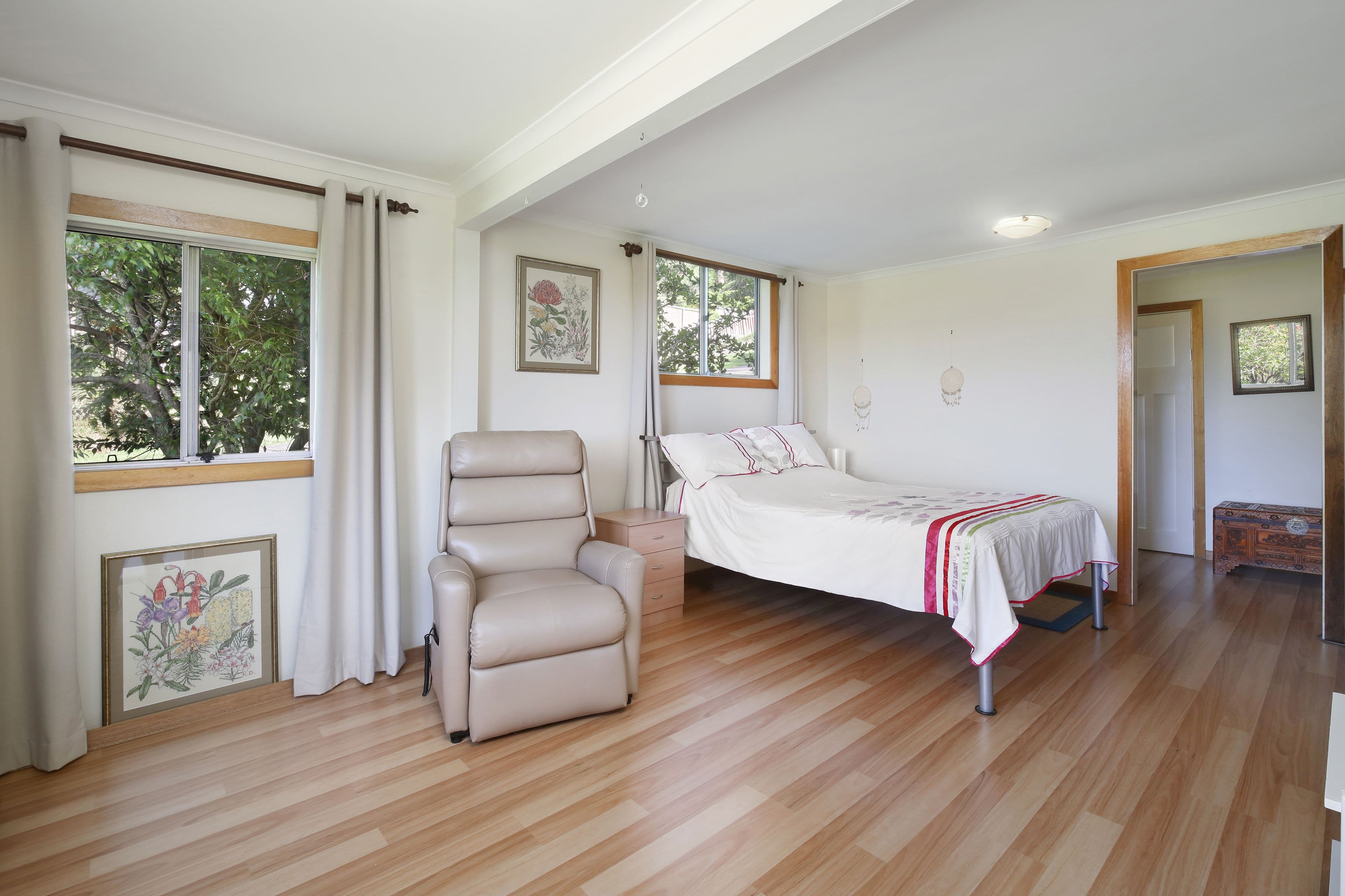 98 Henderson Road, Saratoga NSW 2251, Saratoga - Thumbnail 6