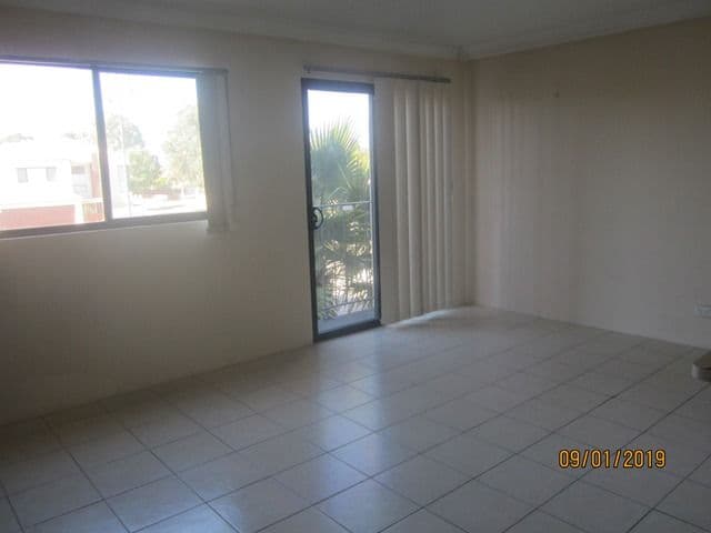 4/142 Morrison Road, Midland WA 6056, Midland - Thumbnail 3