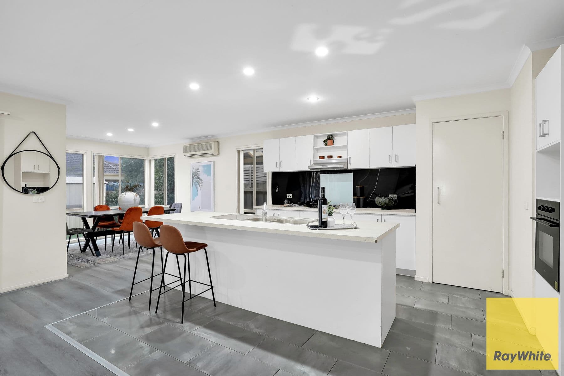 22 Rose Grange Boulevard, Tarneit VIC 3029, Tarneit - Thumbnail 7