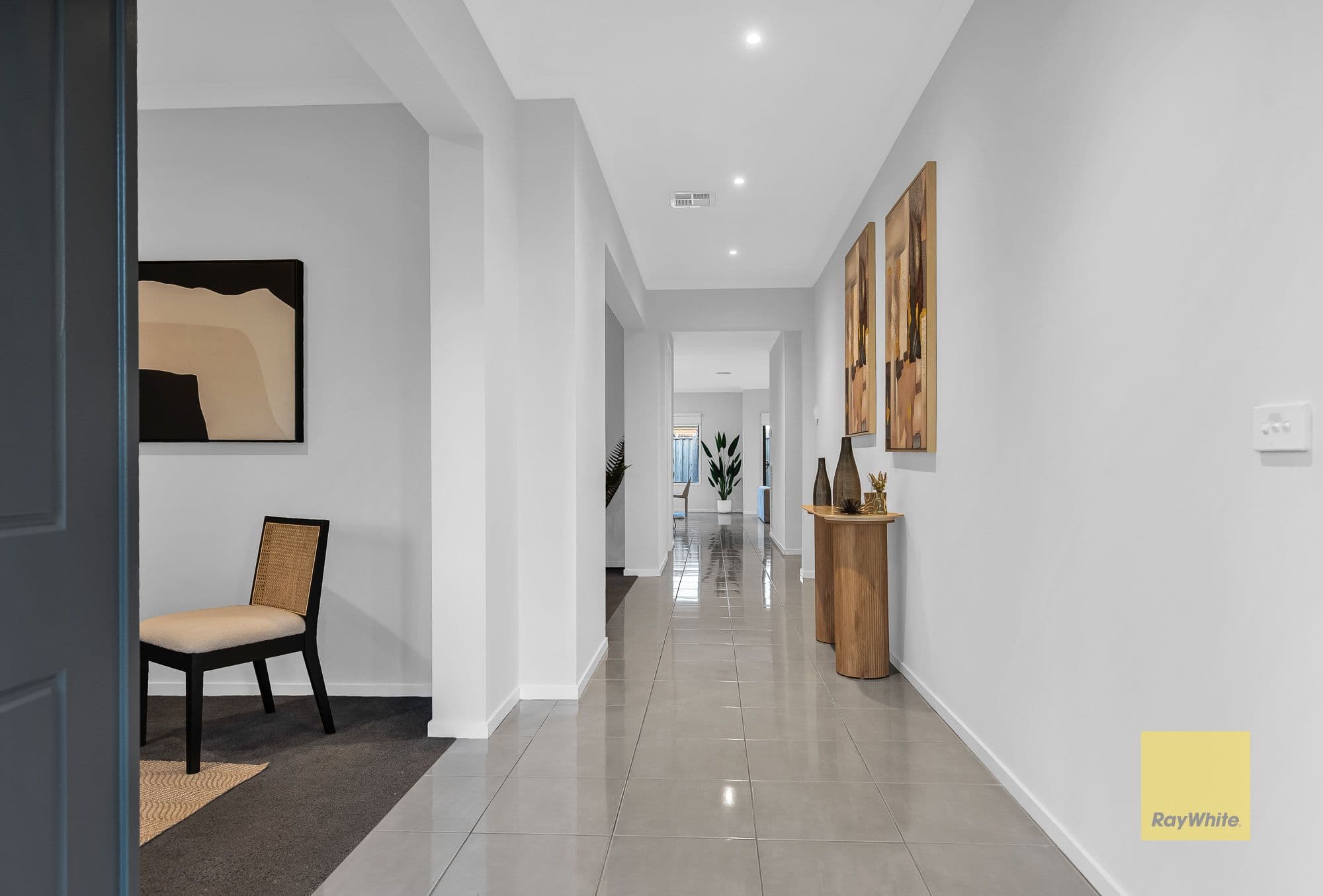 10 Eastwood Street, Truganina VIC 3029, Truganina - Thumbnail 3