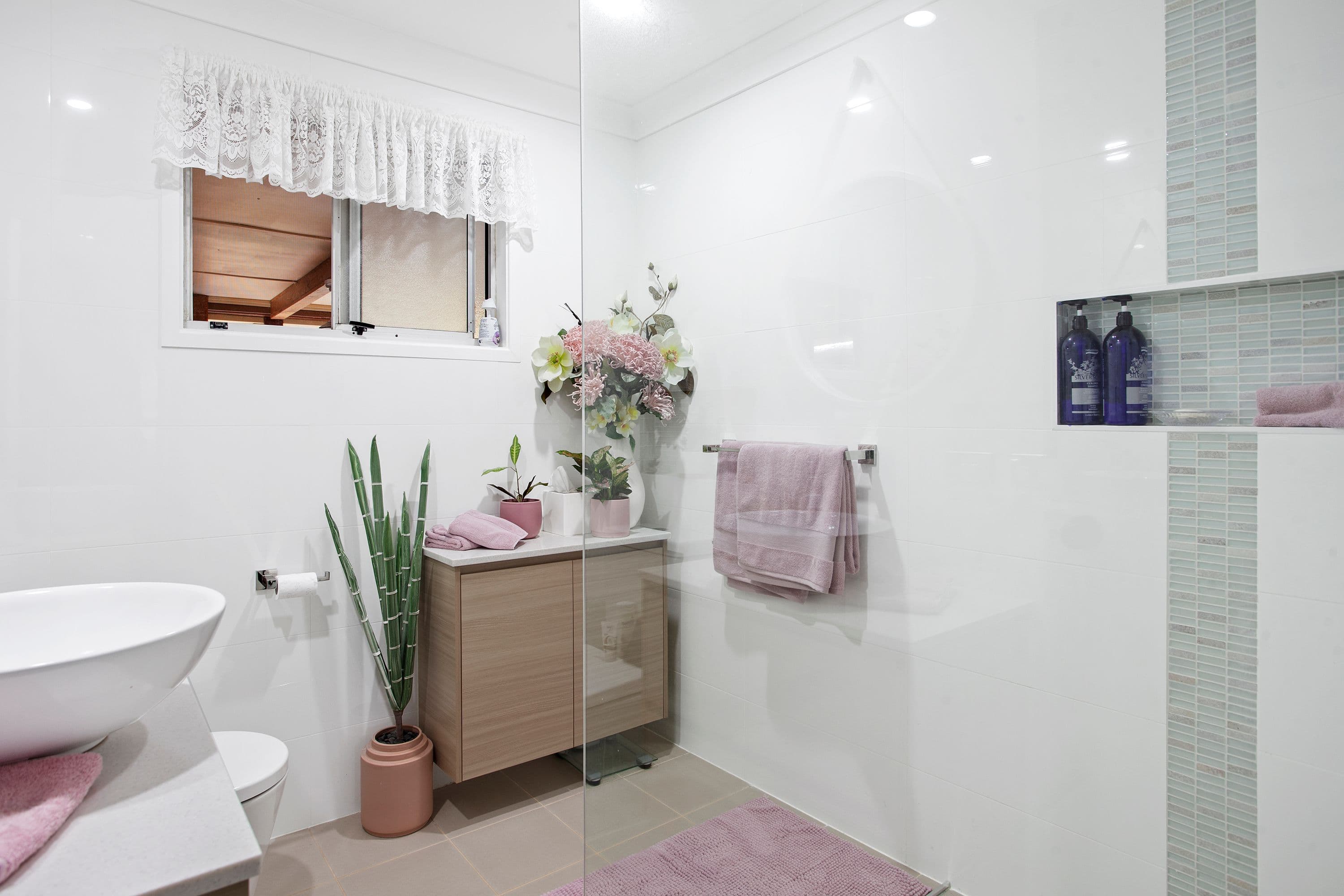 4 Hughes Avenue, Kanwal NSW 2259, Kanwal - Thumbnail 3