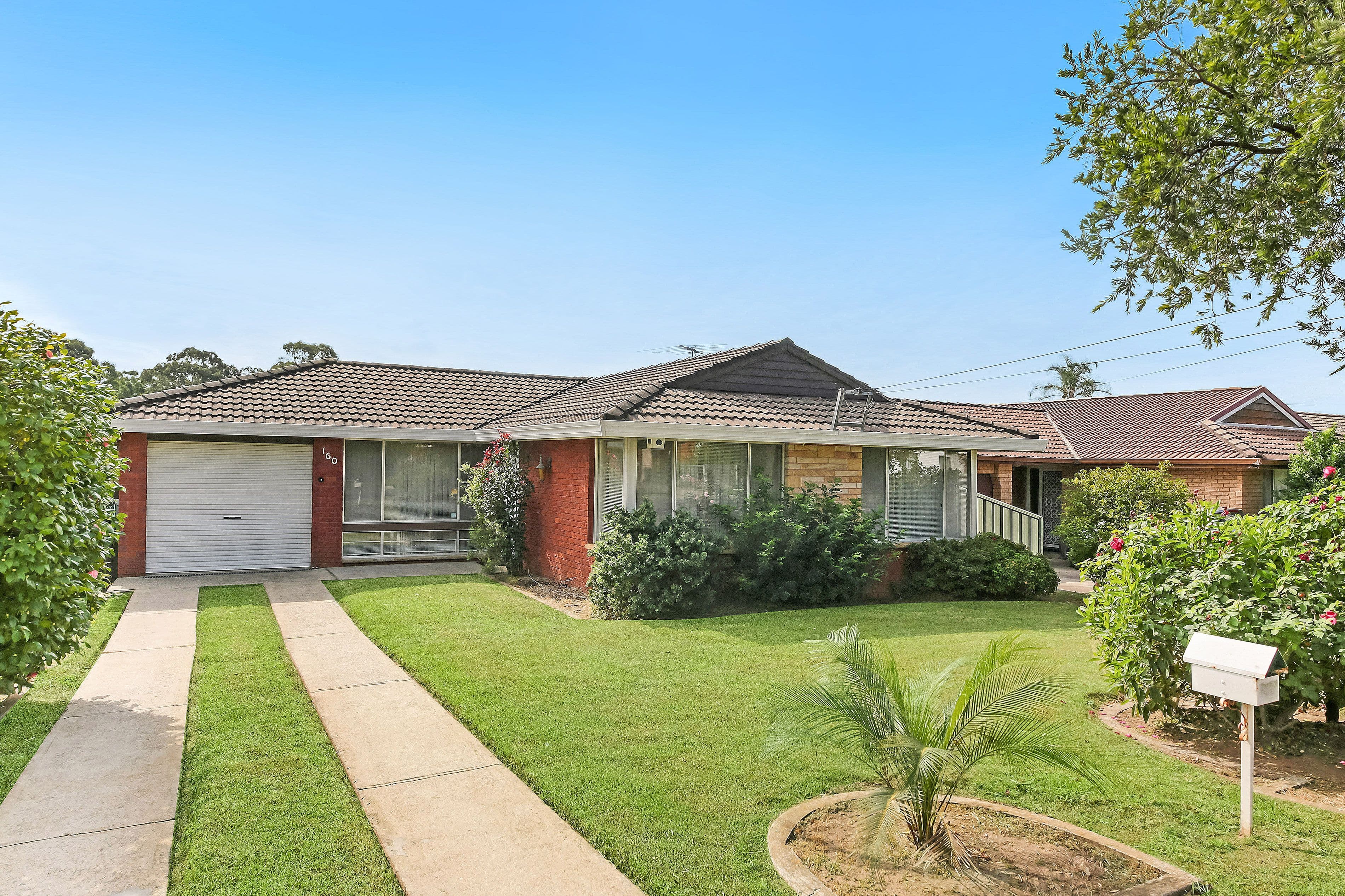160 Birdwood Road, Georges Hall - Image 1