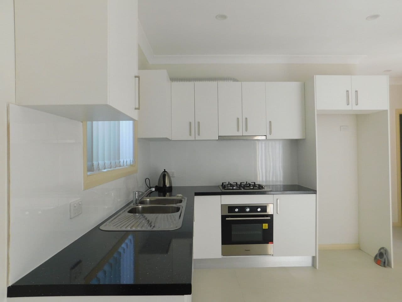 6A Nettleton Avenue, Riverwood NSW 2210, Riverwood - Thumbnail 3