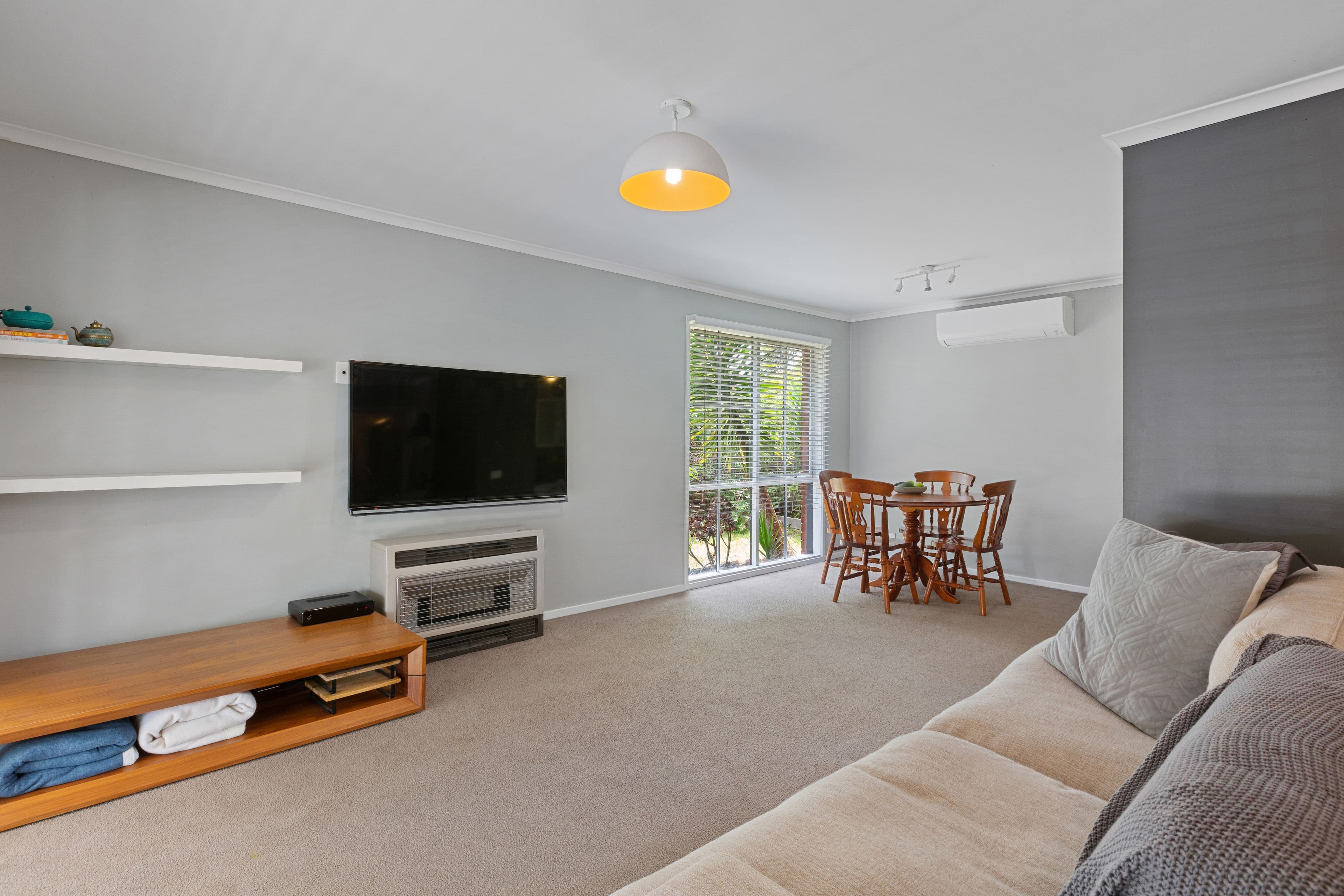 208 Hall Road, Carrum Downs VIC 3201, Carrum Downs - Thumbnail 3
