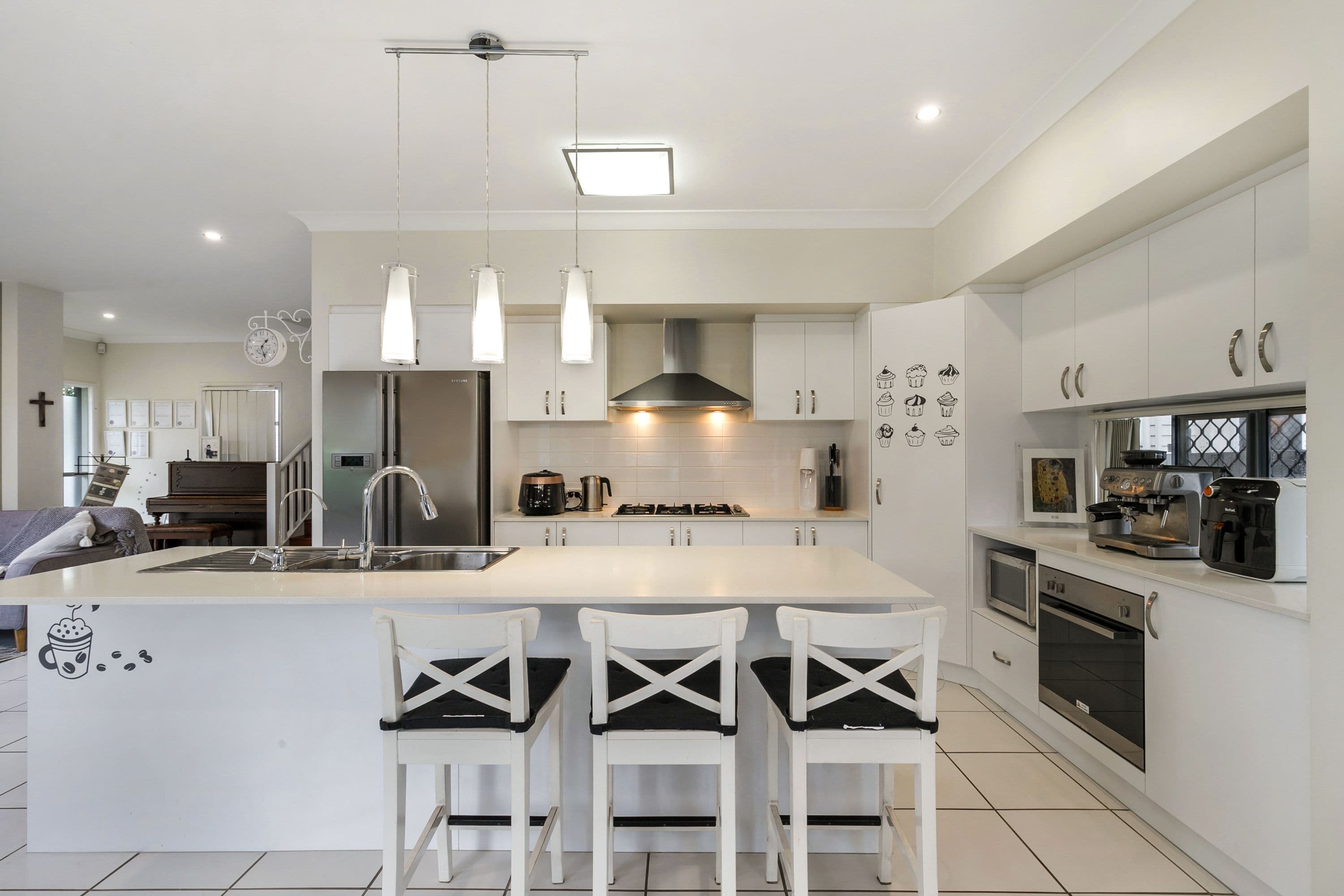 224 Oxley Road, Graceville QLD 4075, Graceville - Image 1