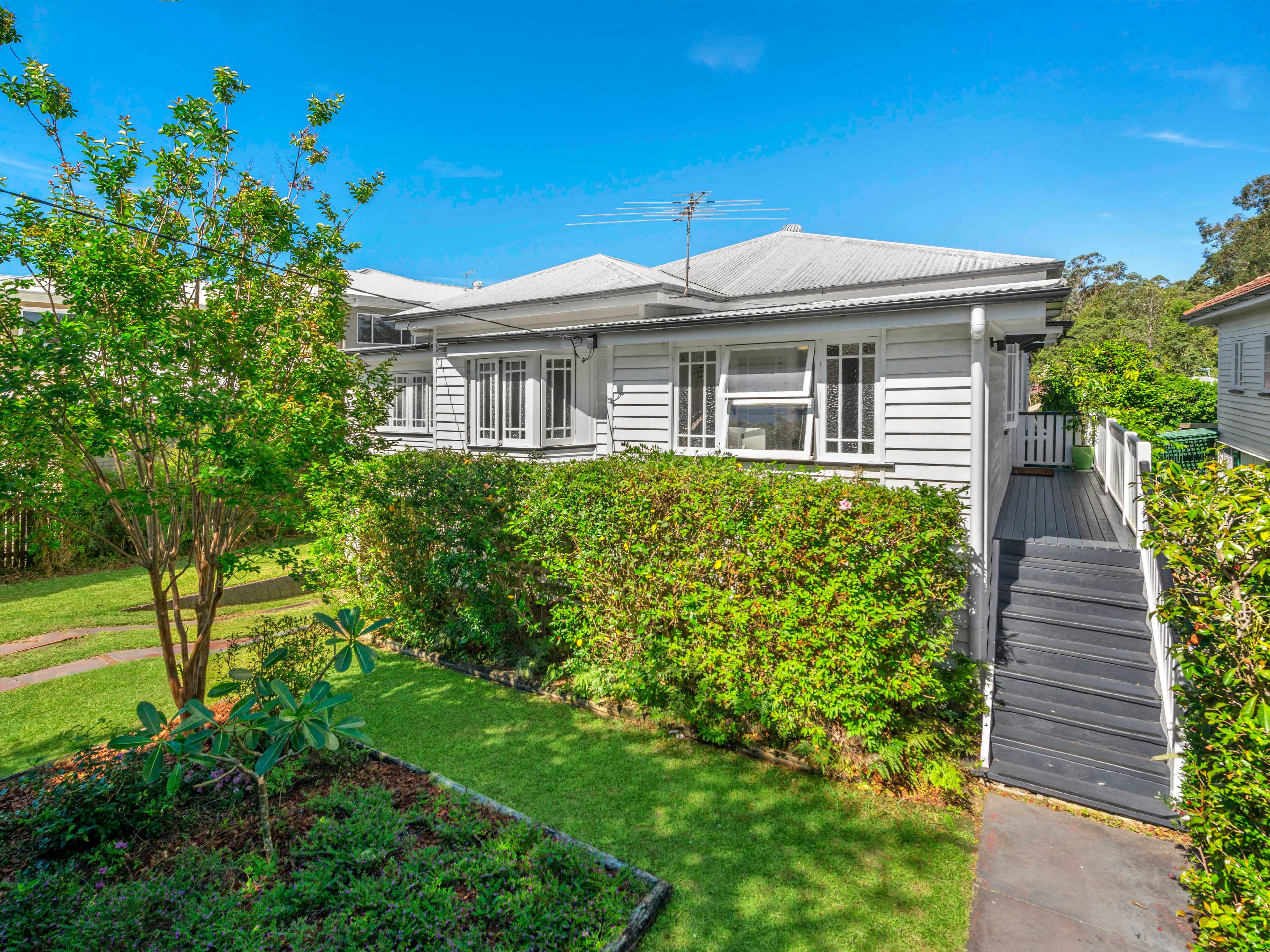33 Gresham Street, Ashgrove QLD 4060, Ashgrove - Image 1