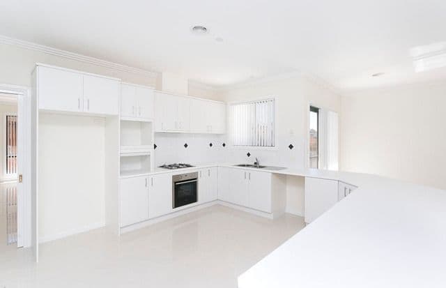 27 Tarrabool Street, Amaroo ACT 2914, Amaroo - Thumbnail 2
